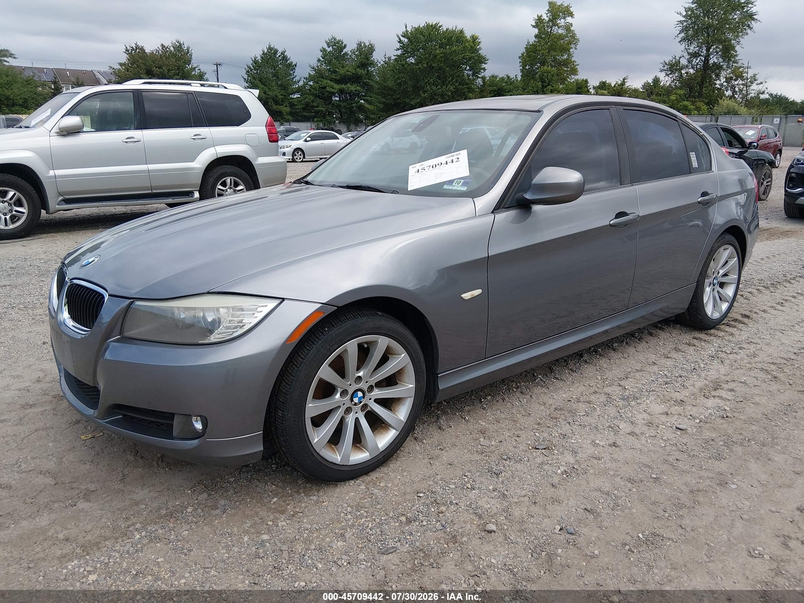 2011 Bmw 328i   Серебряный vin: WBAPH7G59BNM58107