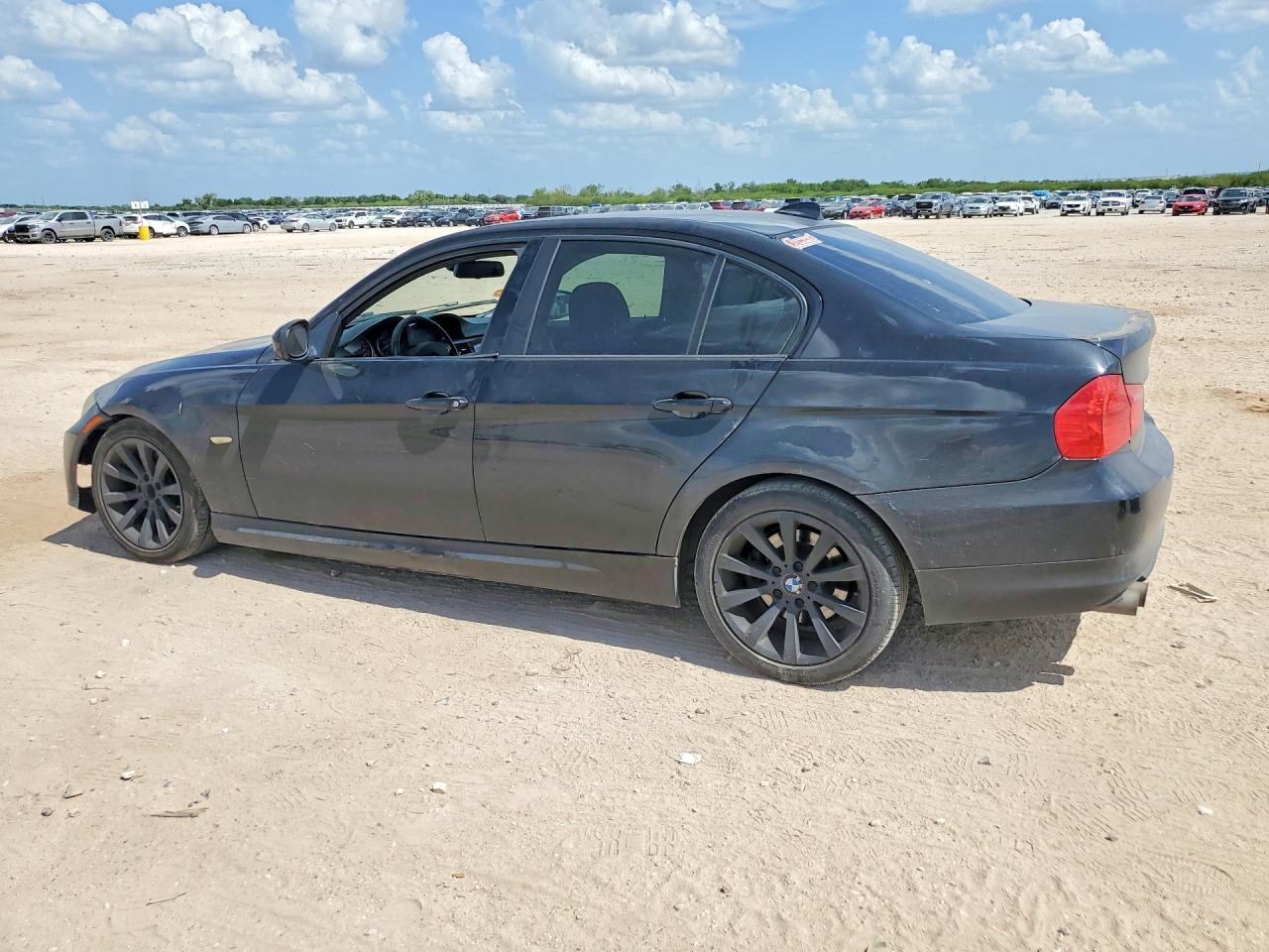 2011 Bmw 328 I Черный vin: WBAPH7G59BNN06673
