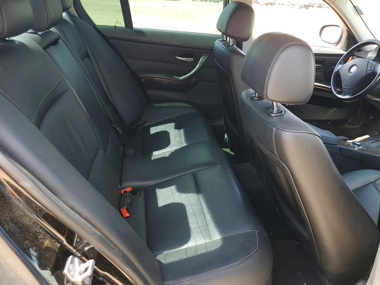 2011 Bmw 328 I Черный vin: WBAPH7G59BNN06673