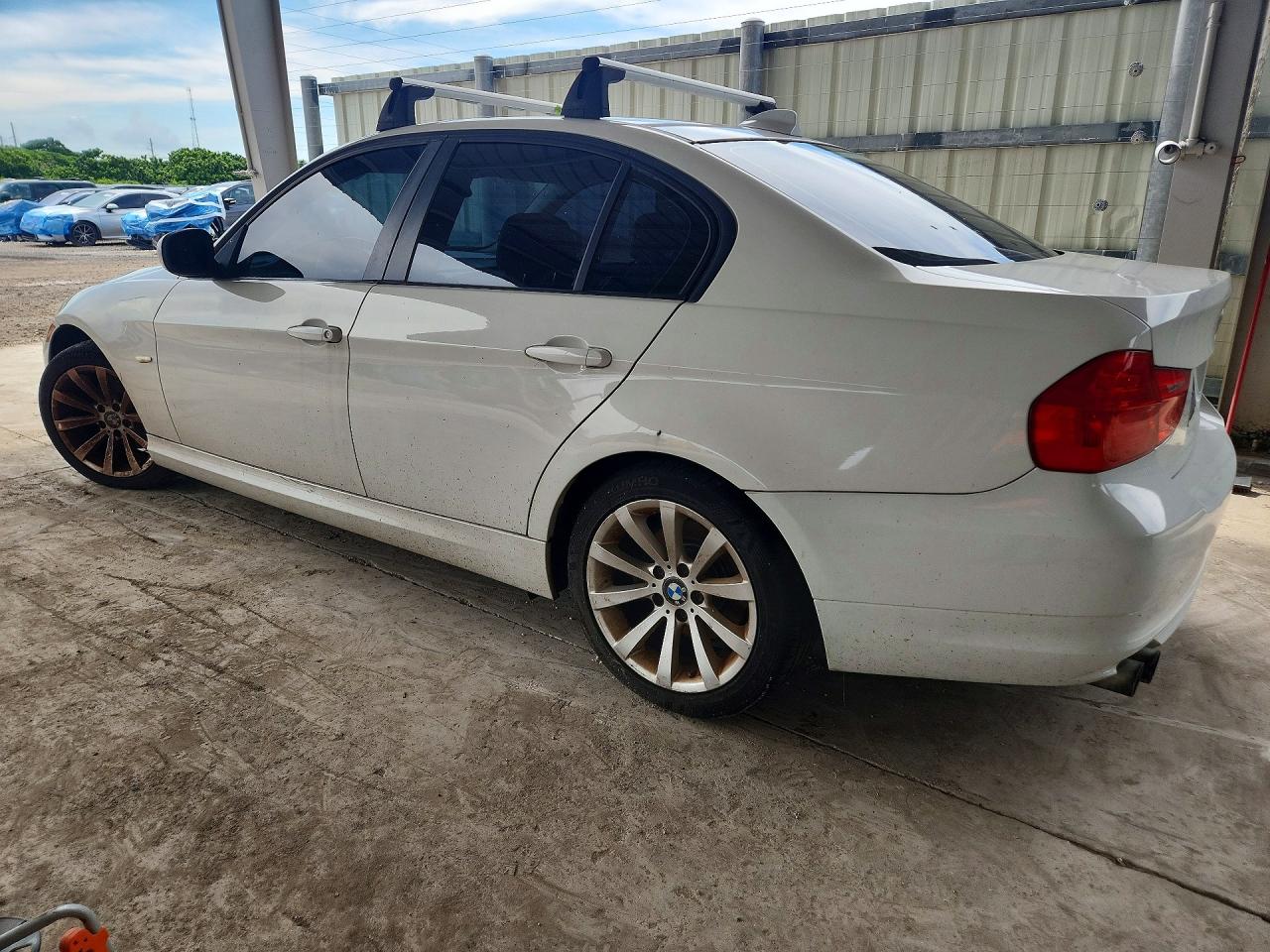 2011 Bmw 328 I White vin: WBAPH7G5XBNM56155