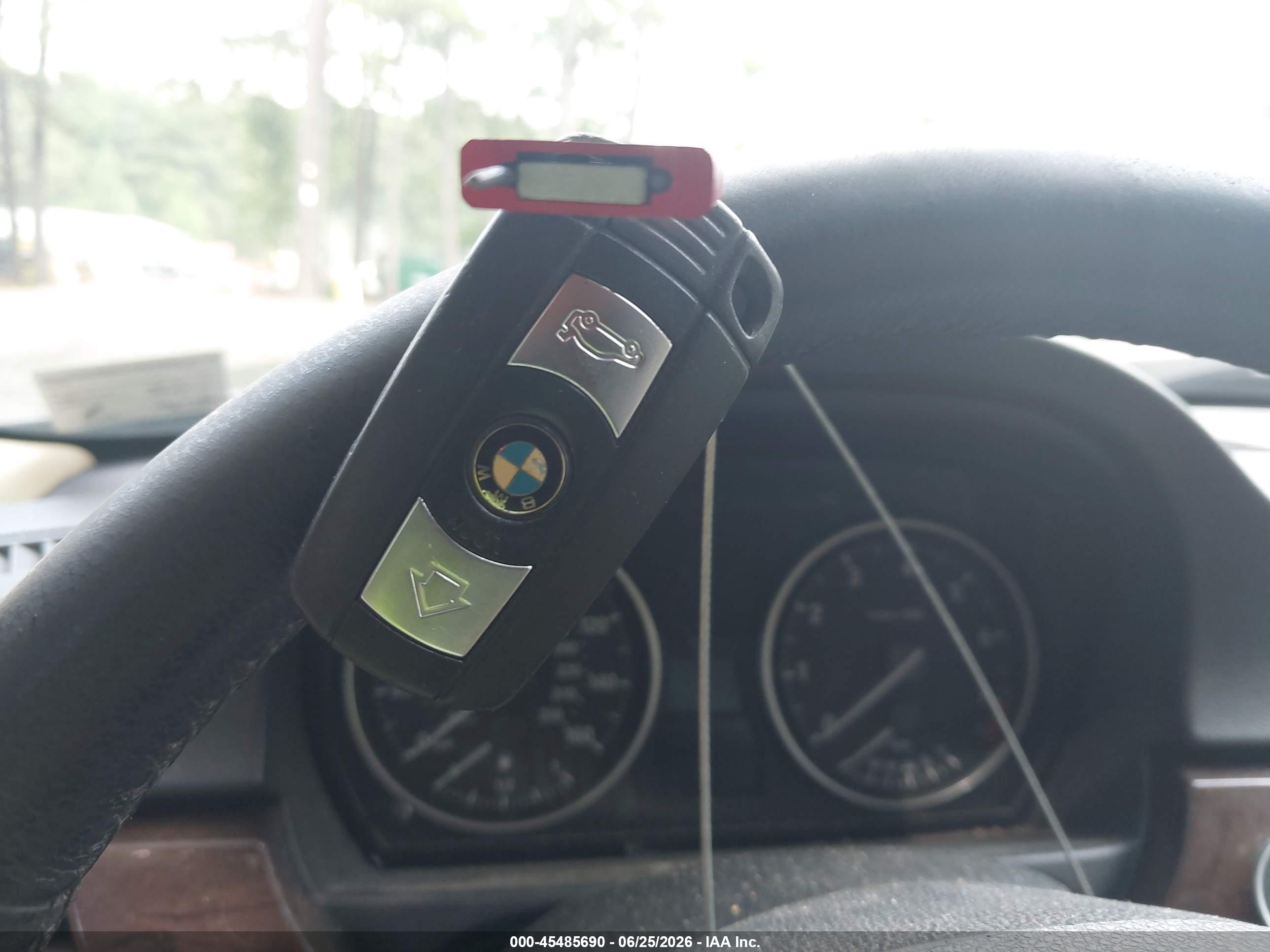 2011 Bmw 328i   Black vin: WBAPH7G5XBNM56396