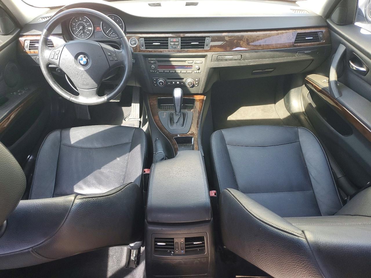 2011 Bmw 328 I Белый vin: WBAPH7G5XBNN03247