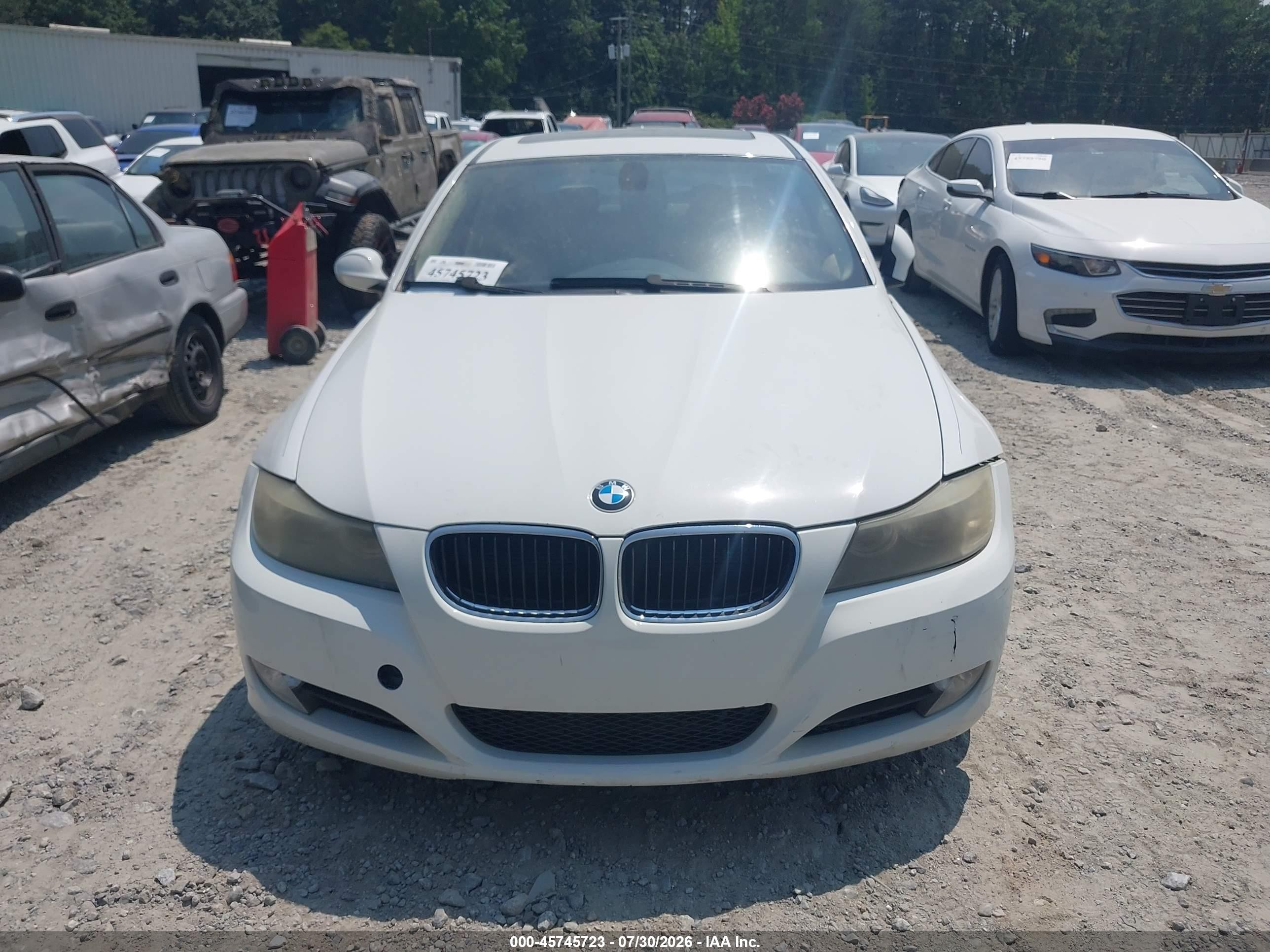 2009 Bmw 328i Xdrive White vin: WBAPK53569A645012