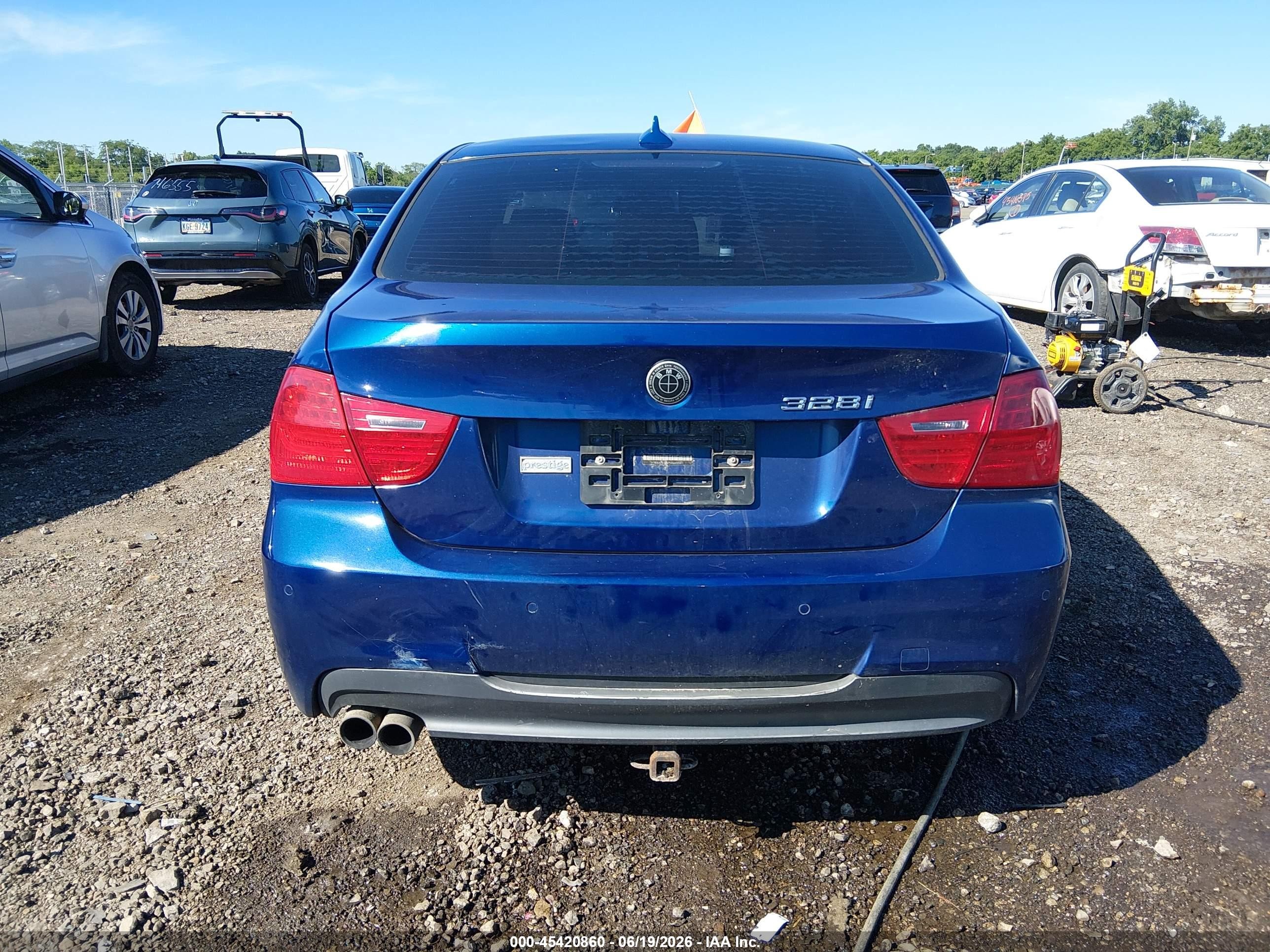 2009 Bmw 328i Xdrive Blue vin: WBAPK53579A643253