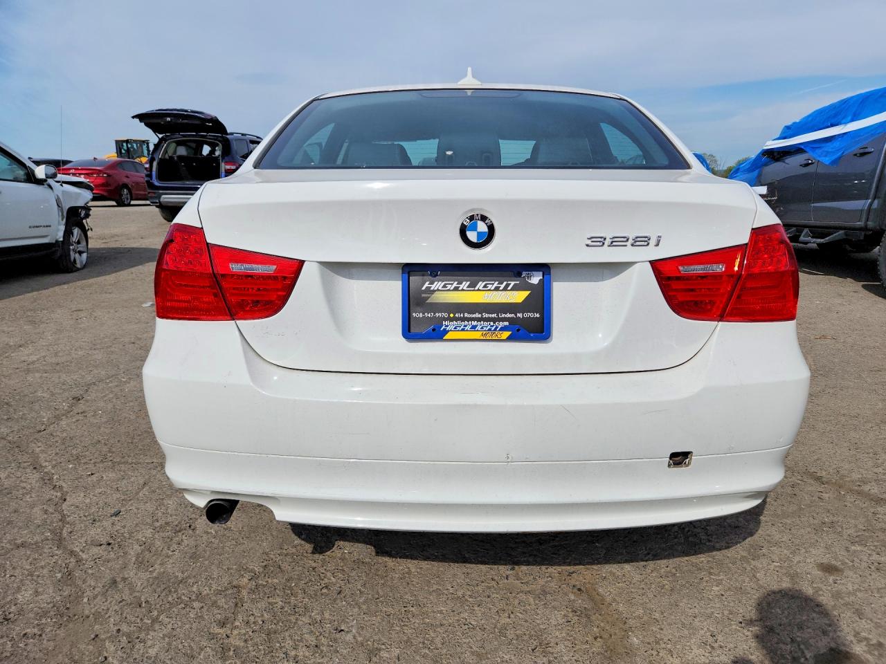2011 Bmw 328 Xi Sulev White vin: WBAPK5C50BA662586