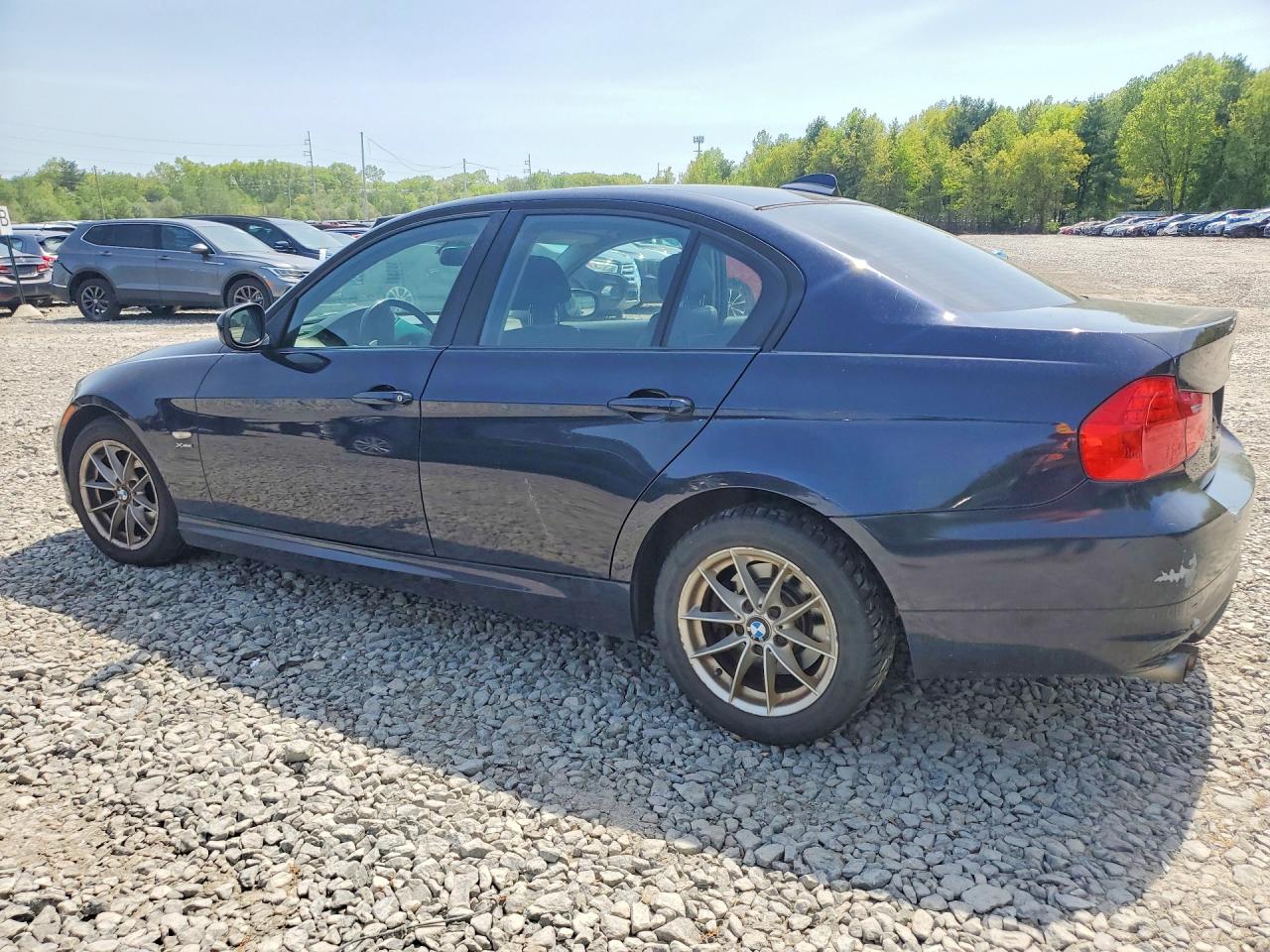 2010 Bmw 328 Xi Sulev Blue vin: WBAPK5C51AA653684