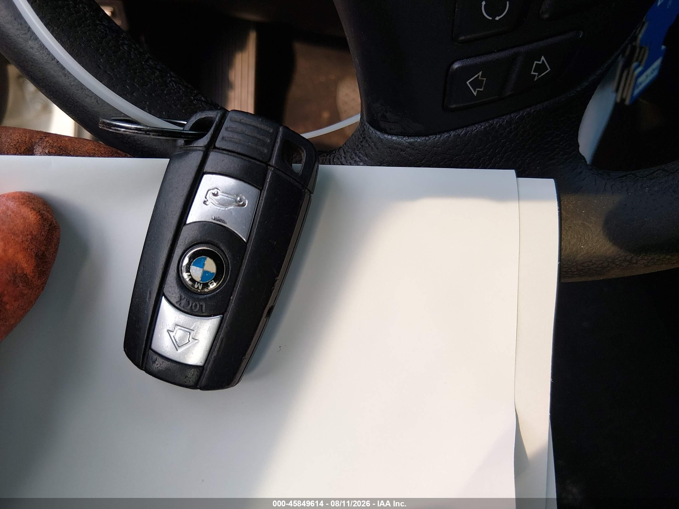 2011 Bmw 328i Xdrive White vin: WBAPK5C52BA660421