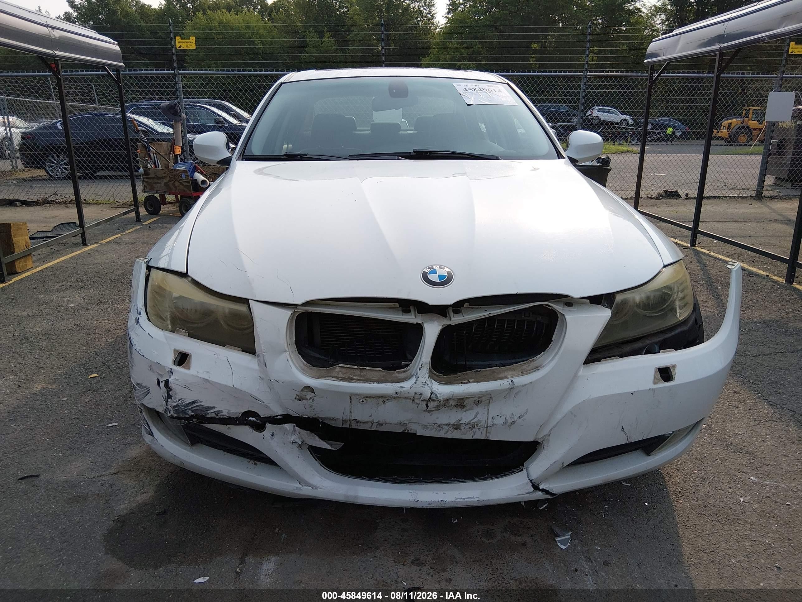 2011 Bmw 328i Xdrive White vin: WBAPK5C52BA660421