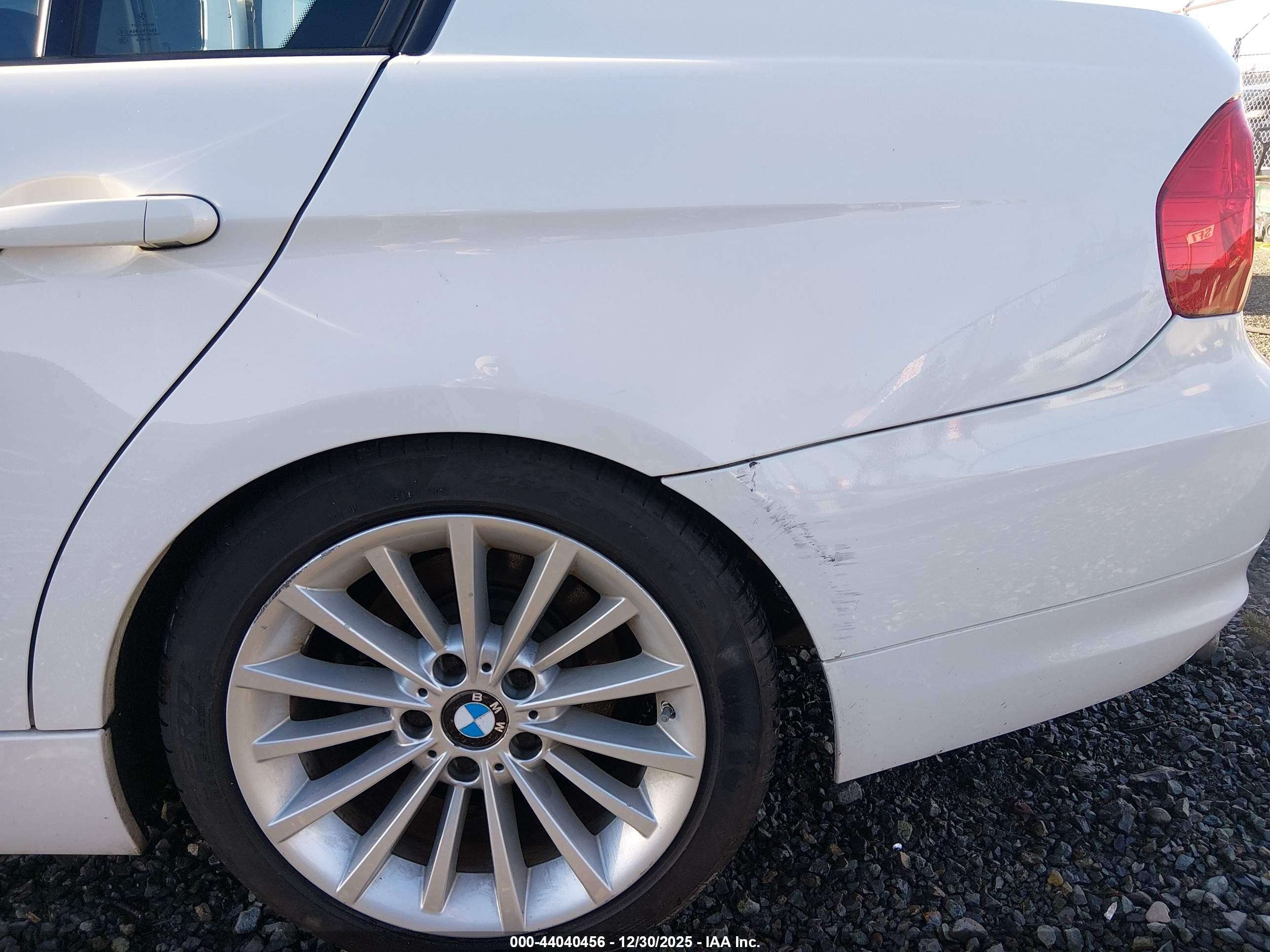 2011 Bmw 328i Xdrive White vin: WBAPK5C52BA811130