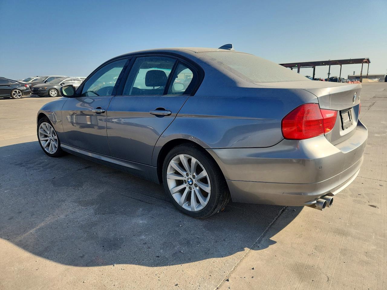 2011 Bmw 328 Xi Sulev Gray vin: WBAPK5C52BF123454