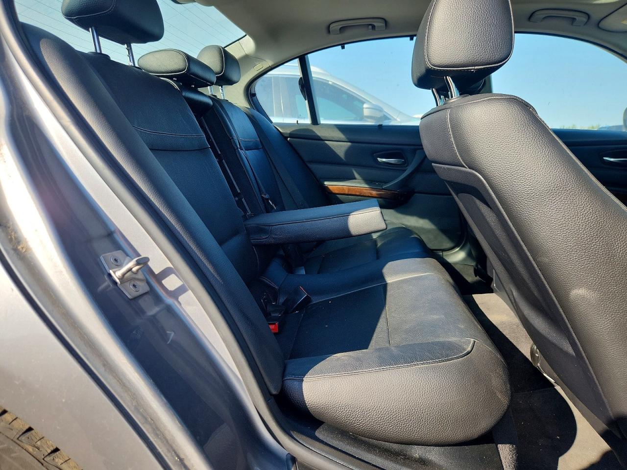 2011 Bmw 328 Xi Sulev Gray vin: WBAPK5C52BF123454