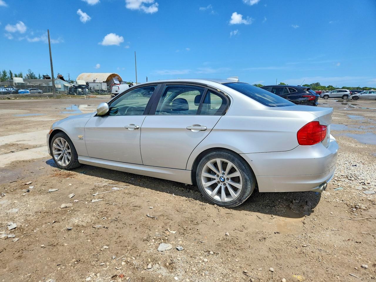 2011 Bmw 328 Xi Sulev Silver vin: WBAPK5C52BF126659