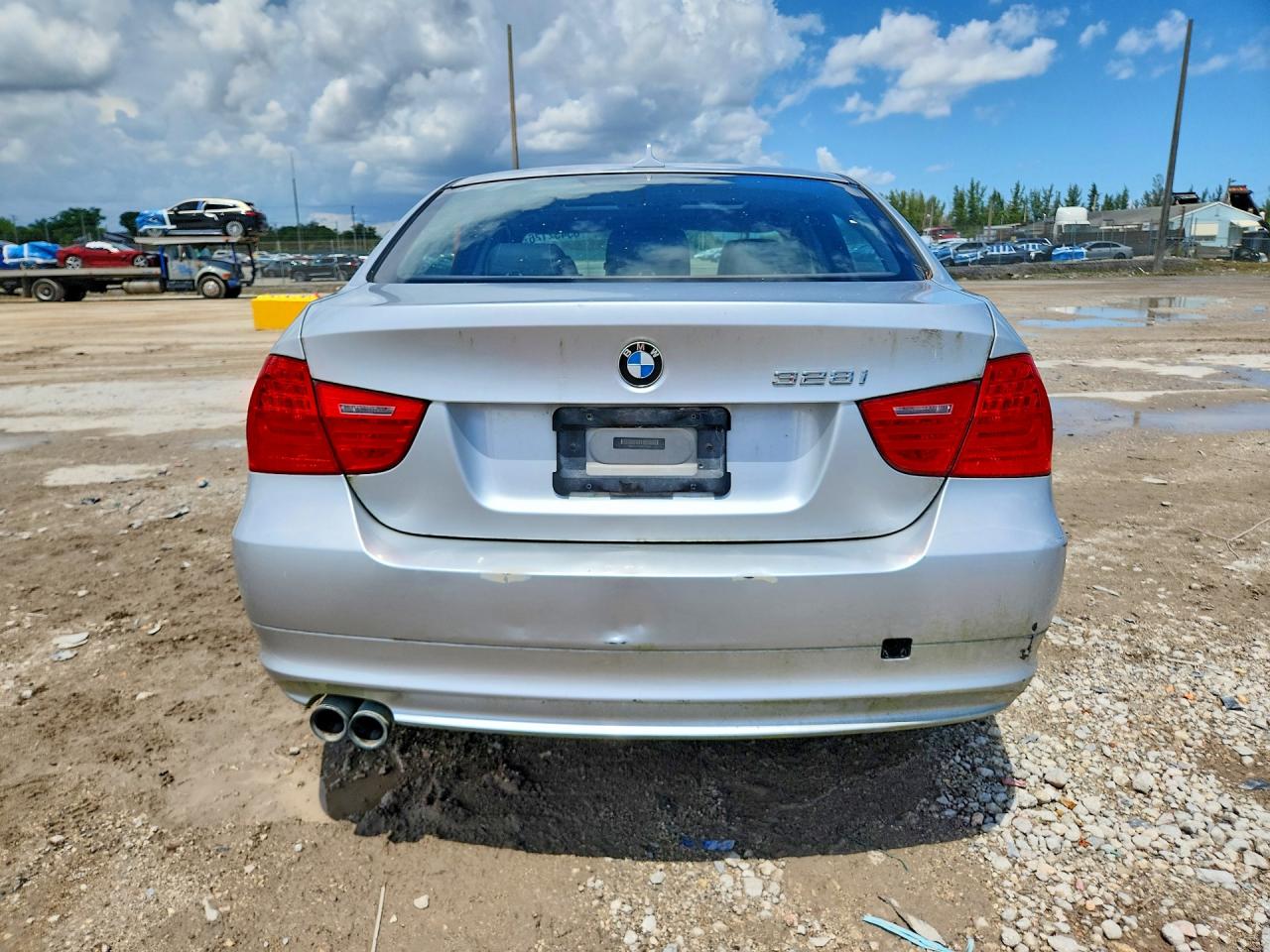 2011 Bmw 328 Xi Sulev Silver vin: WBAPK5C52BF126659