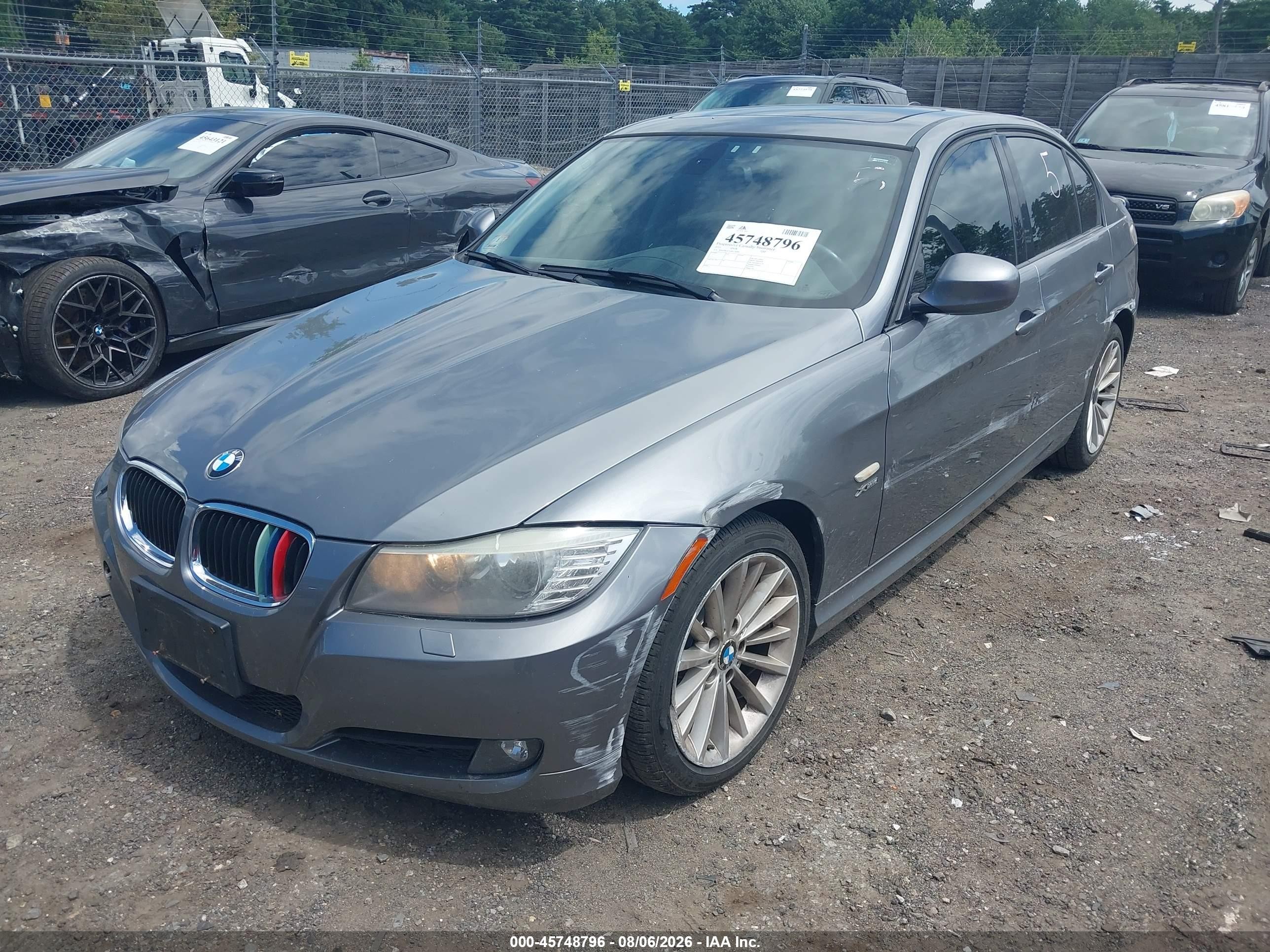 2011 Bmw 328i Xdrive Gray vin: WBAPK5C52BF126886