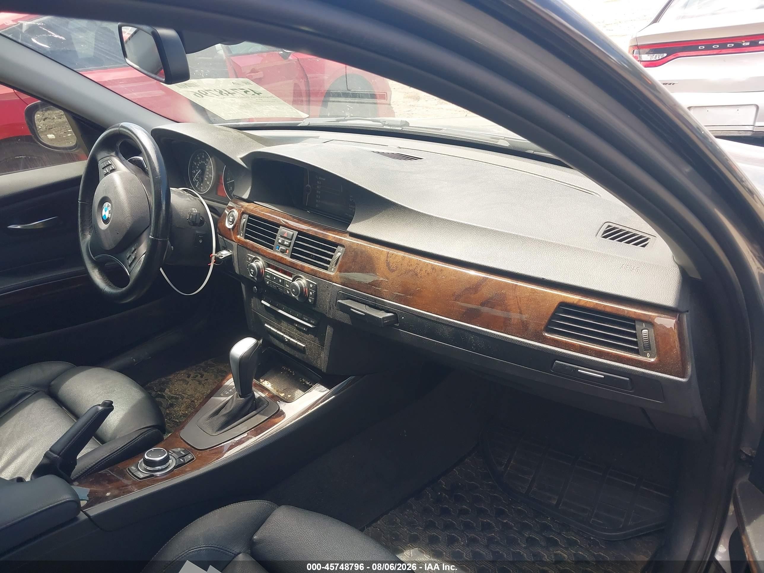 2011 Bmw 328i Xdrive Gray vin: WBAPK5C52BF126886