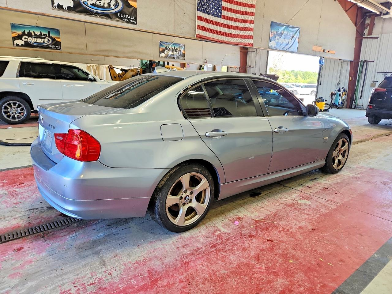 2010 Bmw 328 Xi Sulev Blue vin: WBAPK5C54AA653503
