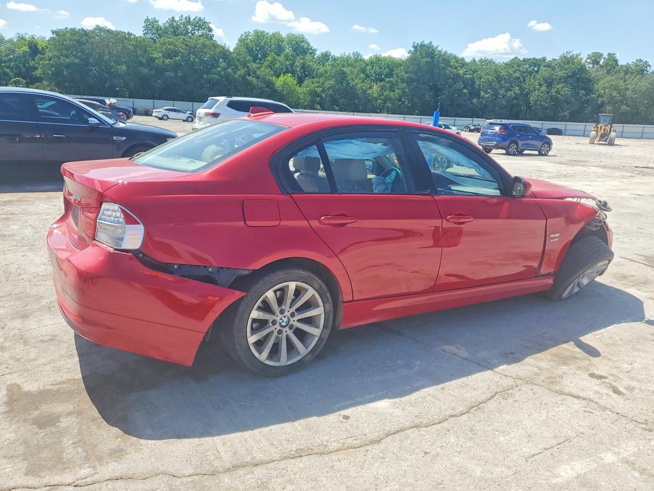 2011 Bmw 328 Xi Sulev Red vin: WBAPK5C54BA658315