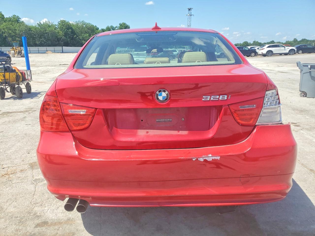 2011 Bmw 328 Xi Sulev Red vin: WBAPK5C54BA658315
