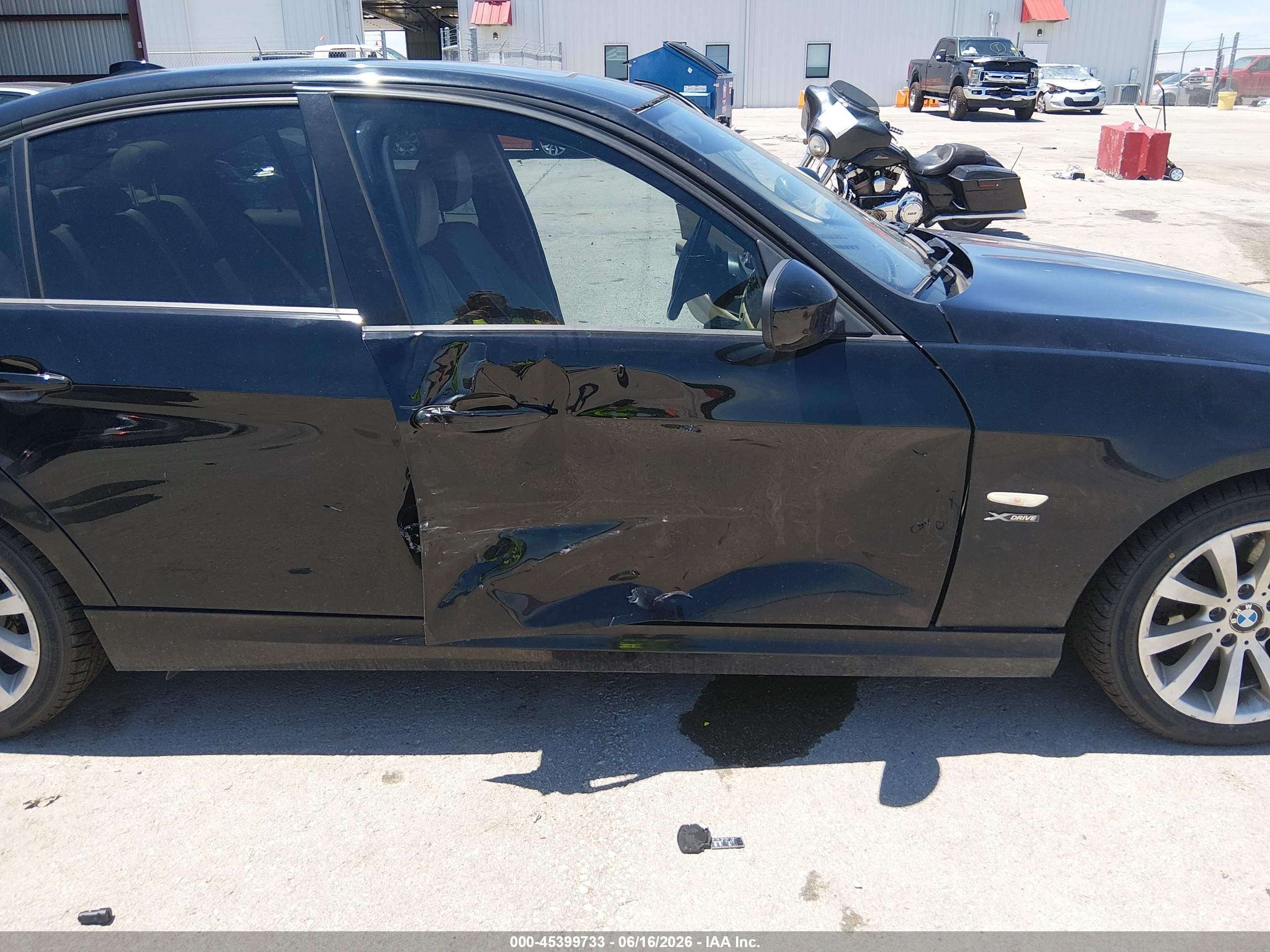 2011 Bmw 328i Xdrive Black vin: WBAPK5C54BF124539