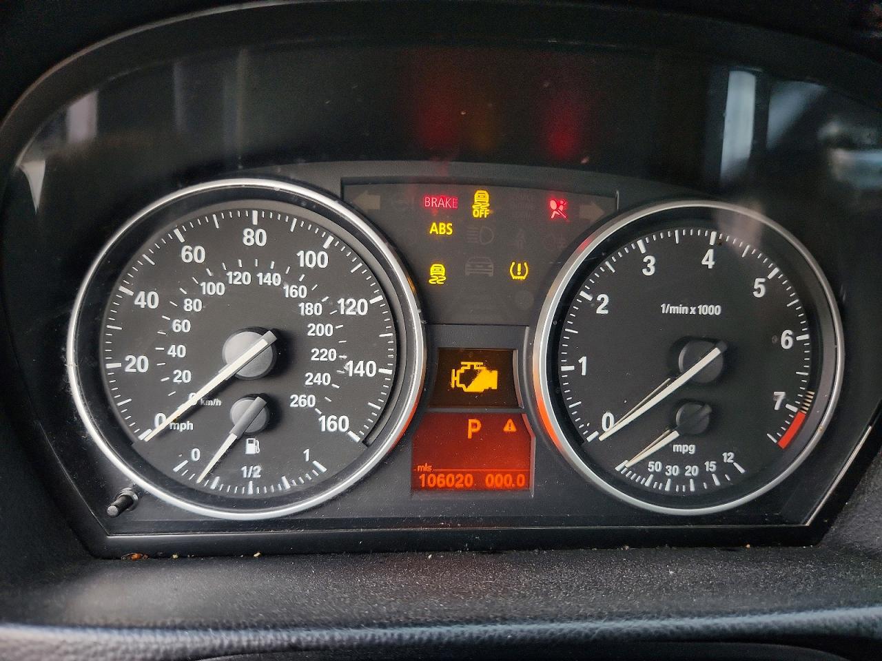2011 Bmw 328 Xi Sulev Black vin: WBAPK5C54BF126890