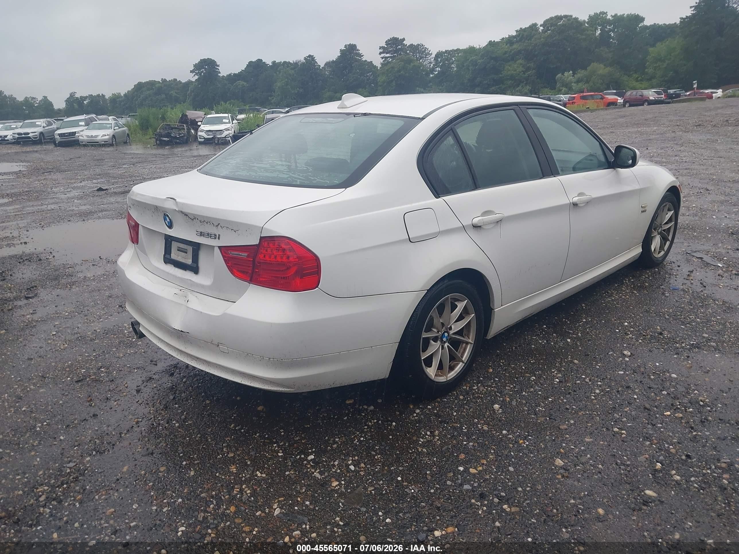 2010 Bmw 328i Xdrive White vin: WBAPK5C55AA648648
