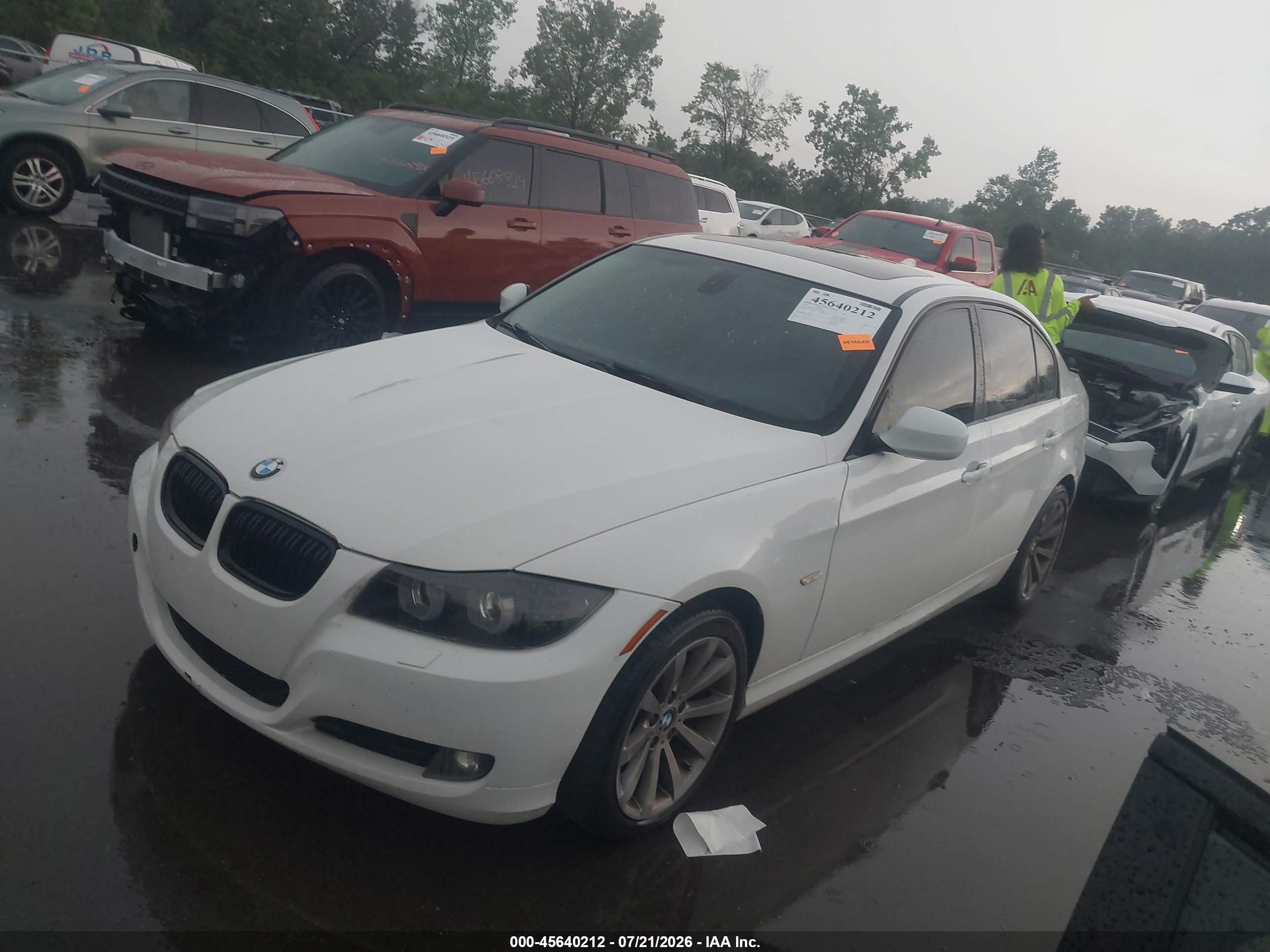 2011 Bmw 328i Xdrive Белый vin: WBAPK5C55BA994393