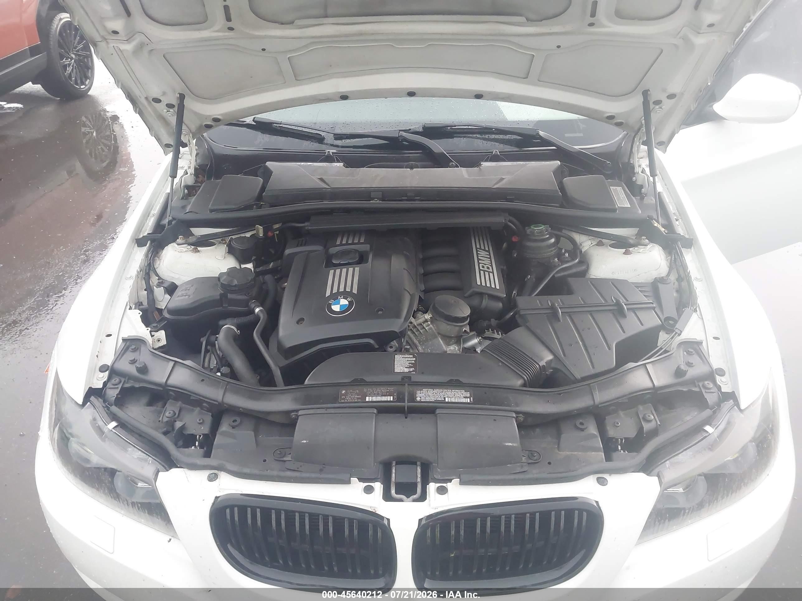 2011 Bmw 328i Xdrive Белый vin: WBAPK5C55BA994393