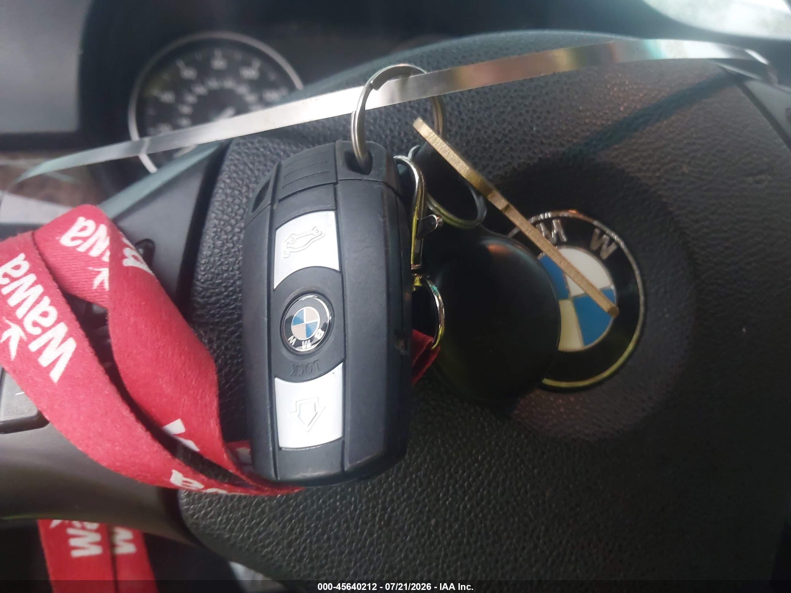 2011 Bmw 328i Xdrive Белый vin: WBAPK5C55BA994393
