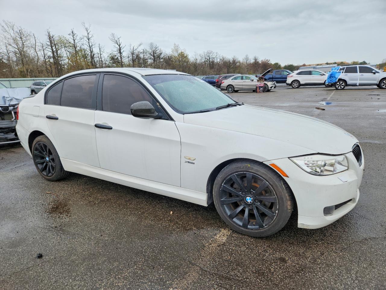 2011 Bmw 3 Series White vin: WBAPK5C56BA660678