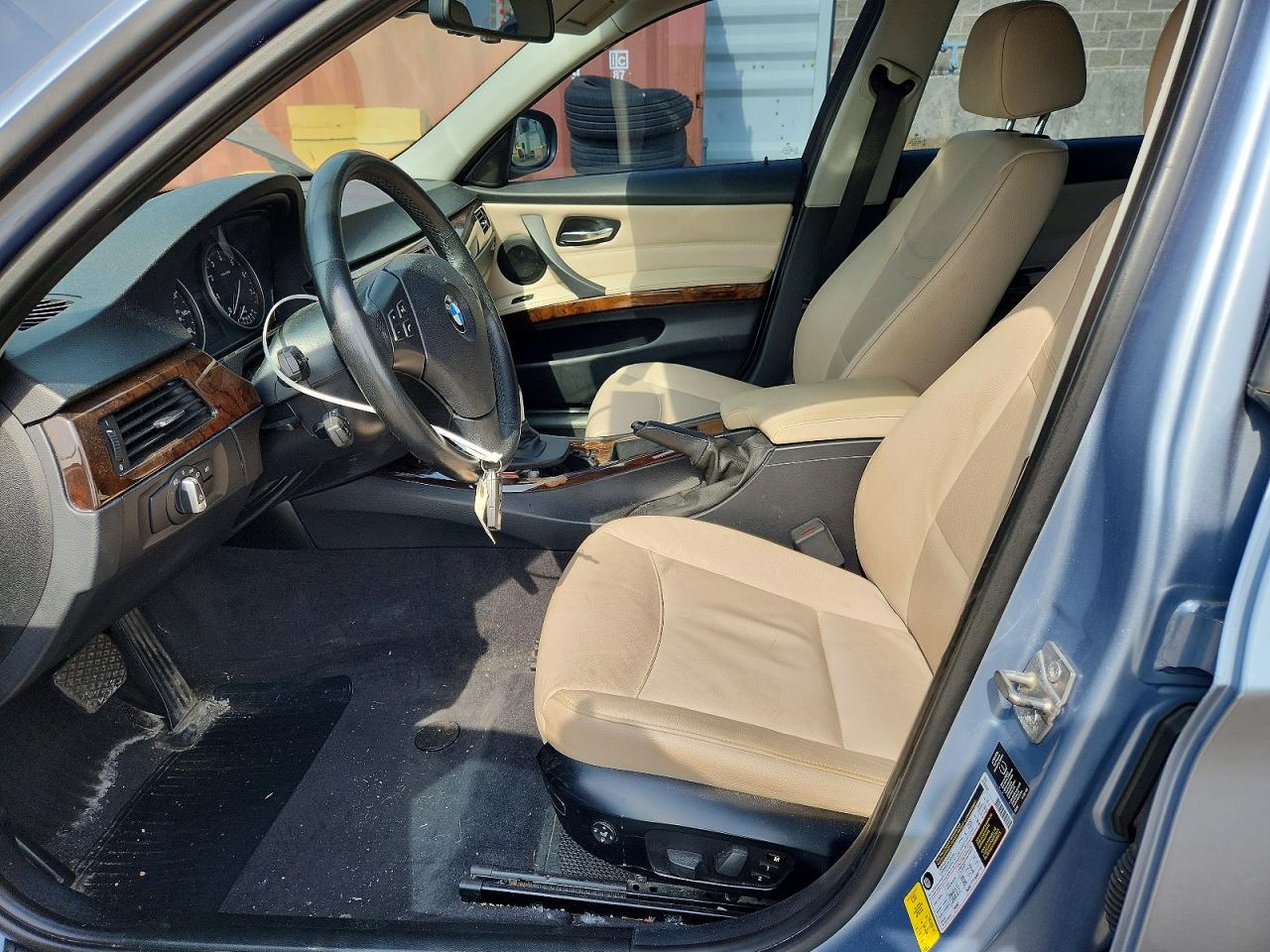 2011 Bmw 328 Xi Sulev Blue vin: WBAPK5C56BA994368