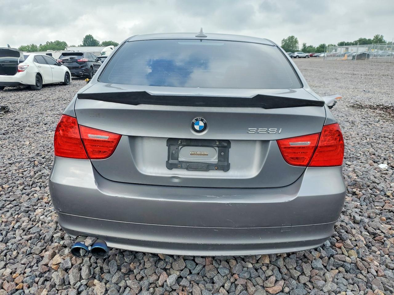 2011 Bmw 328 Xi Sulev Gray vin: WBAPK5C56BA994399