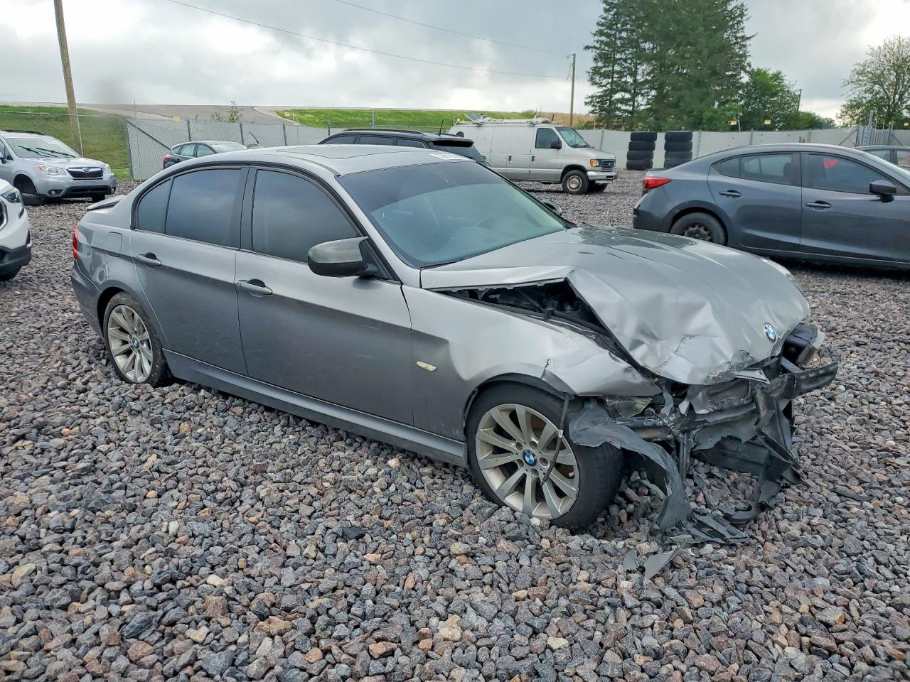 2011 Bmw 328 Xi Sulev Gray vin: WBAPK5C56BA994399