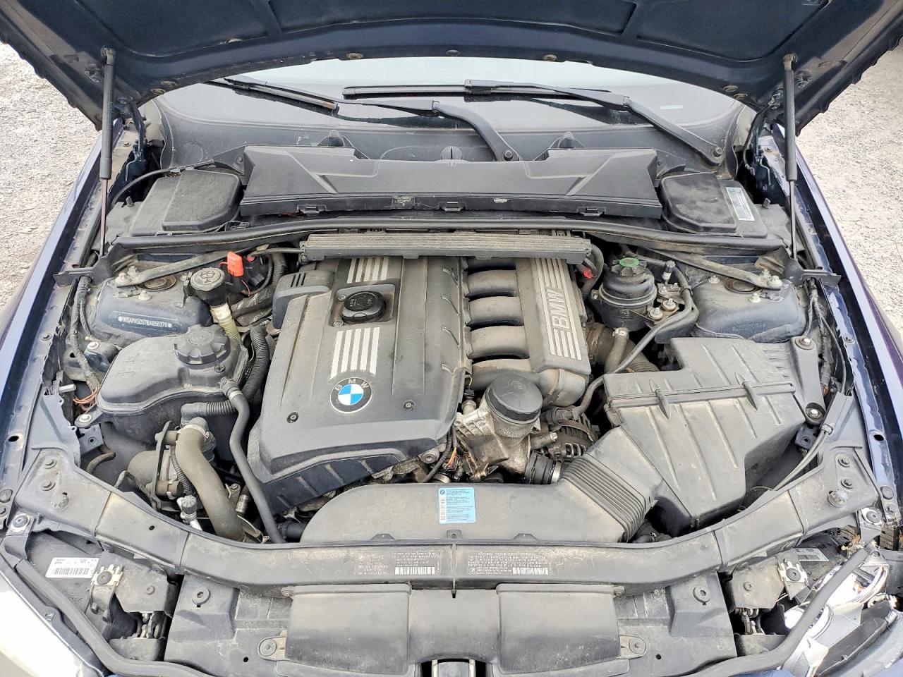 2011 Bmw 328 Xi Sulev Blue vin: WBAPK5C57BA656378