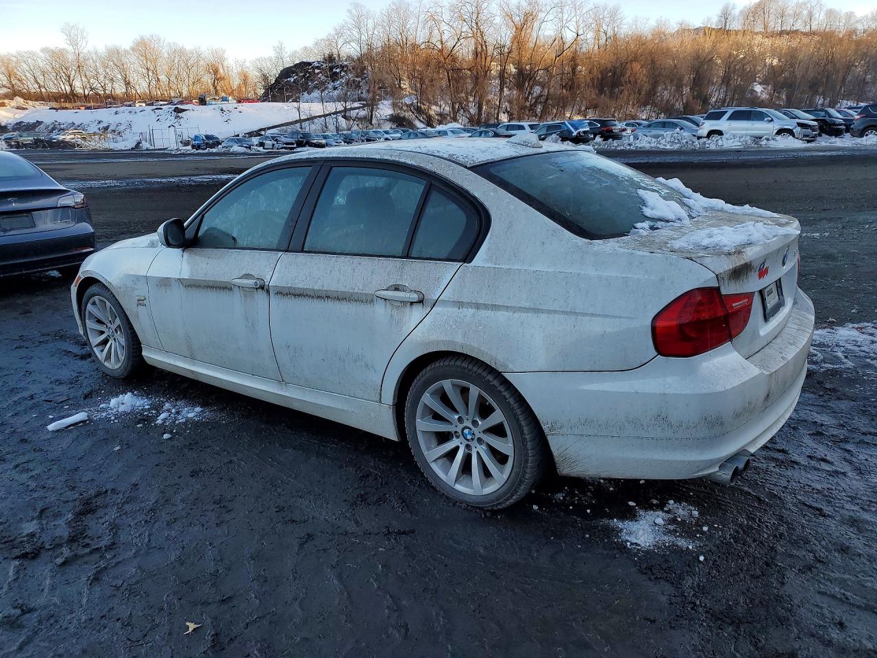 2011 Bmw 328 Xi Sulev White vin: WBAPK5C57BA660429