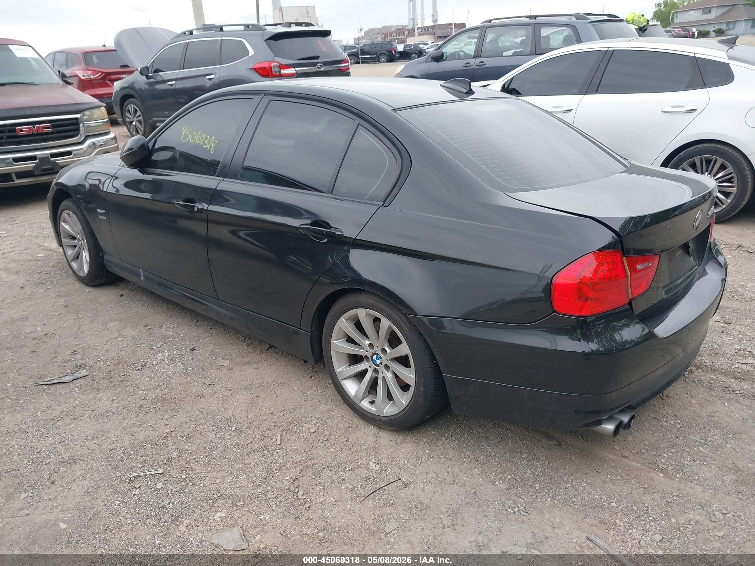 2011 Bmw 328i Xdrive Black vin: WBAPK5C57BA662147