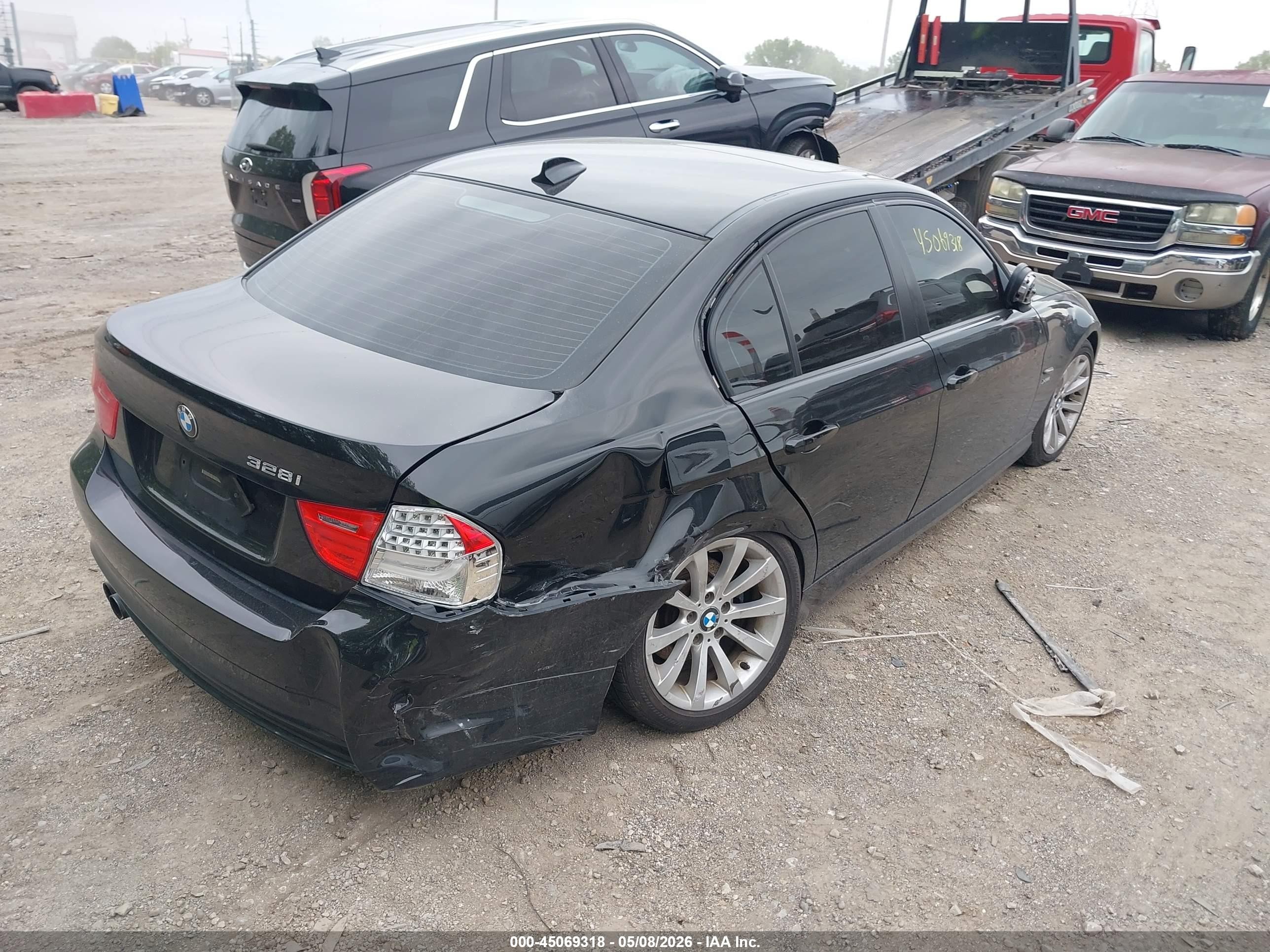 2011 Bmw 328i Xdrive Black vin: WBAPK5C57BA662147