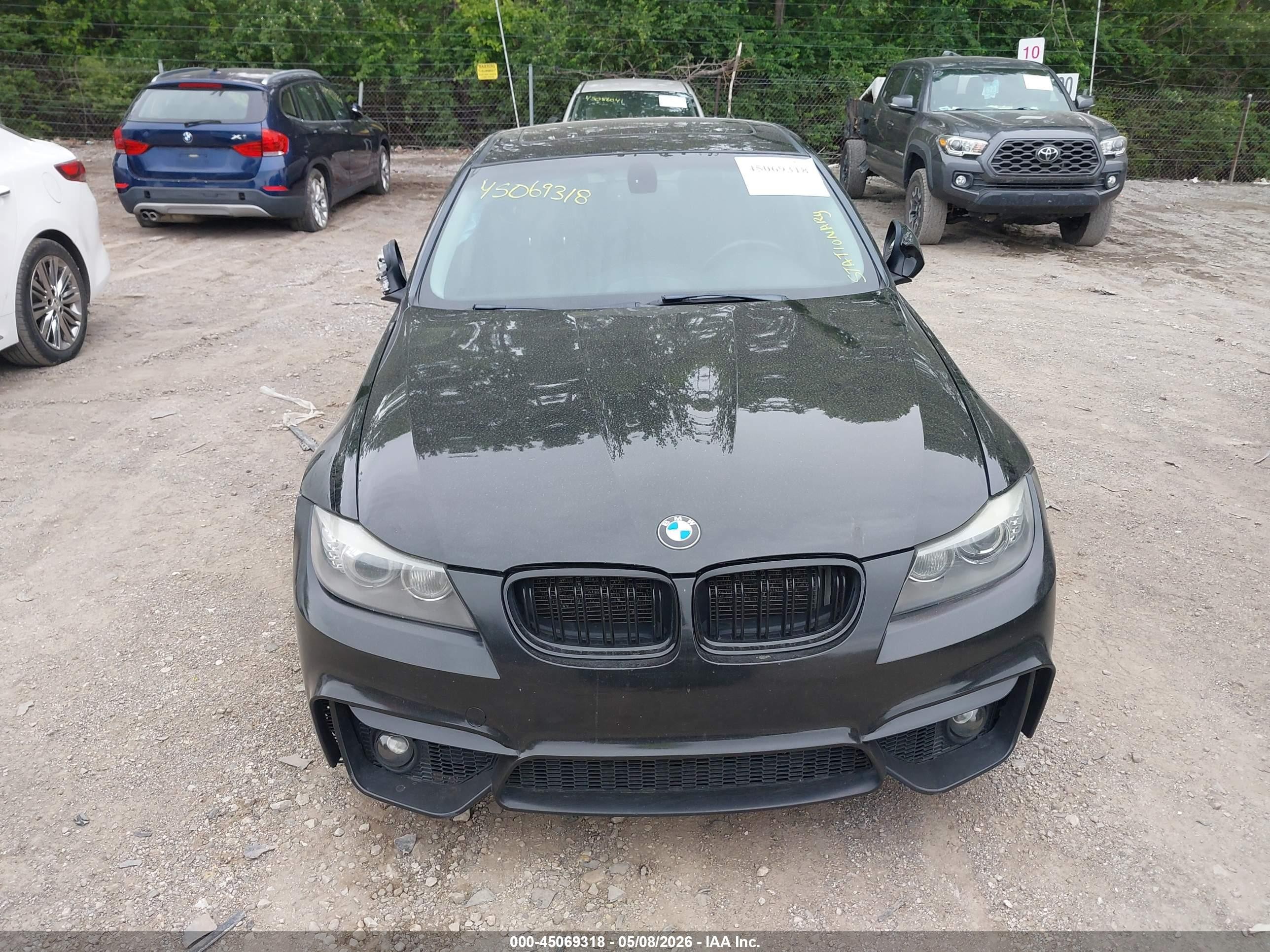 2011 Bmw 328i Xdrive Black vin: WBAPK5C57BA662147