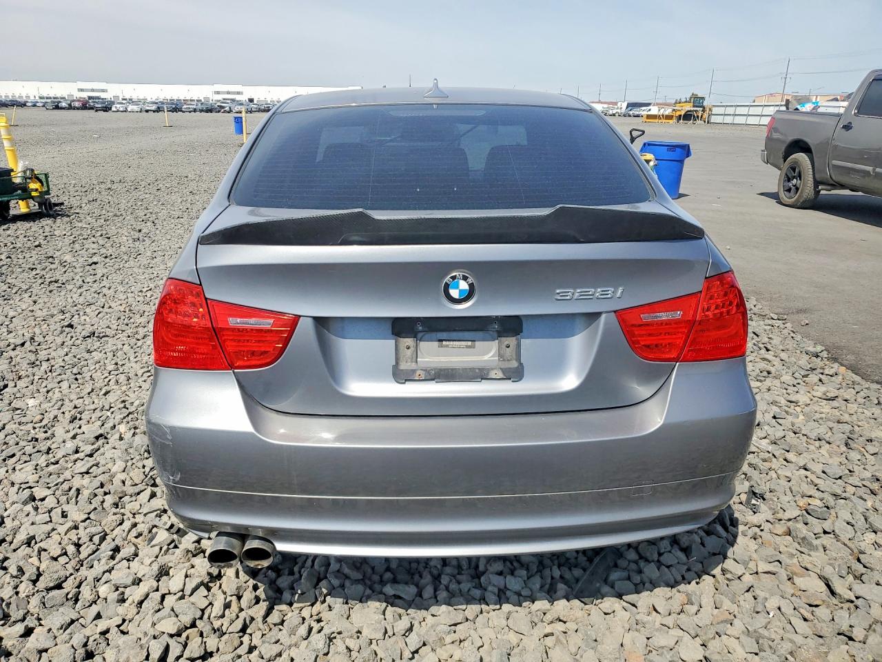 2011 Bmw 328 Xi Sulev Gray vin: WBAPK5C57BF124079