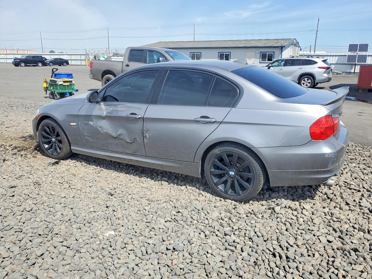 2011 Bmw 328 Xi Sulev Gray vin: WBAPK5C57BF124079
