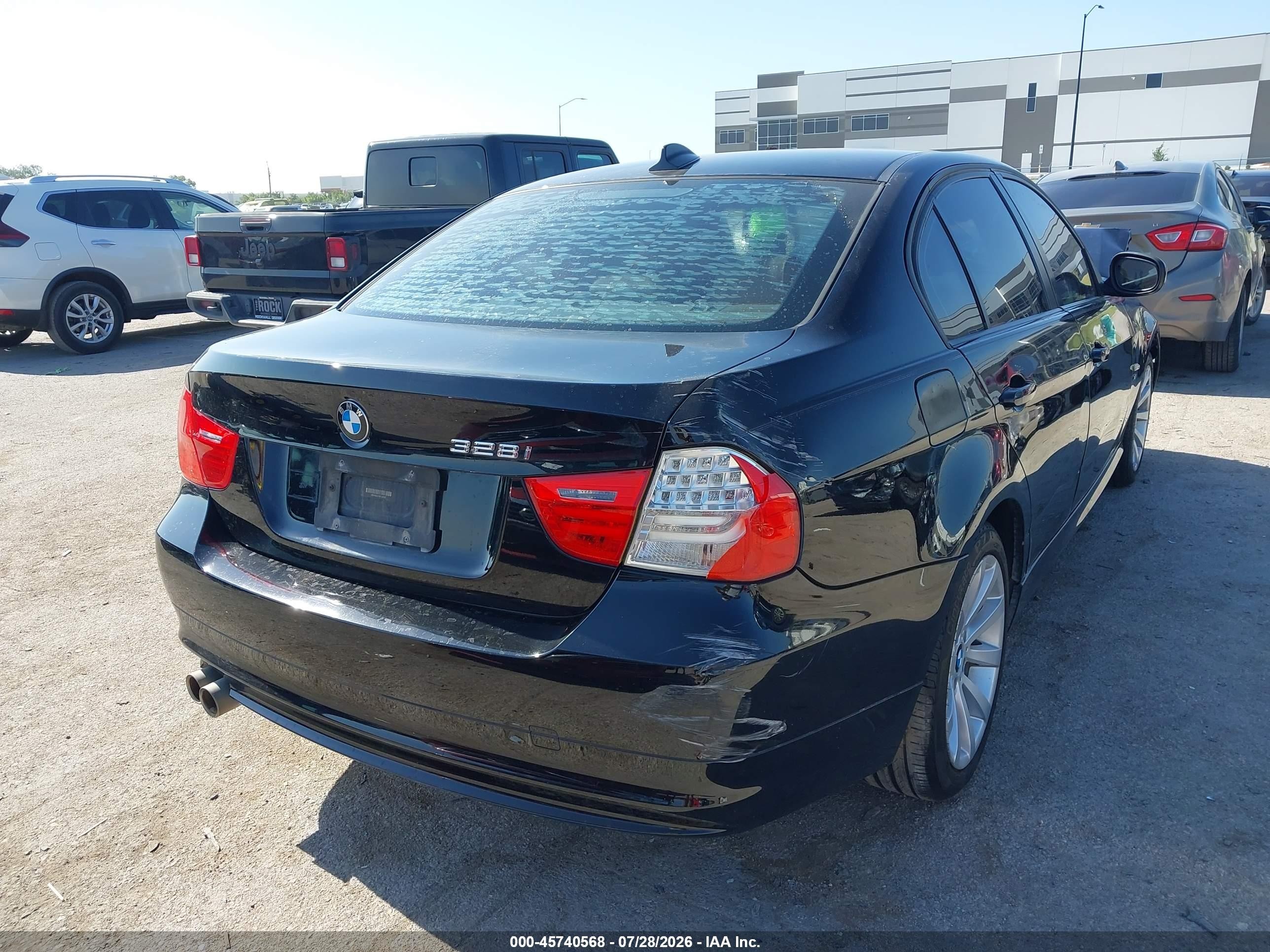 2011 Bmw 328i Xdrive Black vin: WBAPK5C57BF124325