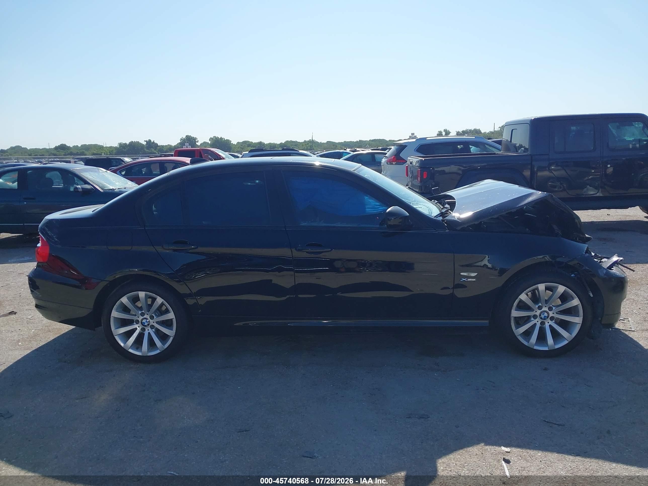 2011 Bmw 328i Xdrive Black vin: WBAPK5C57BF124325