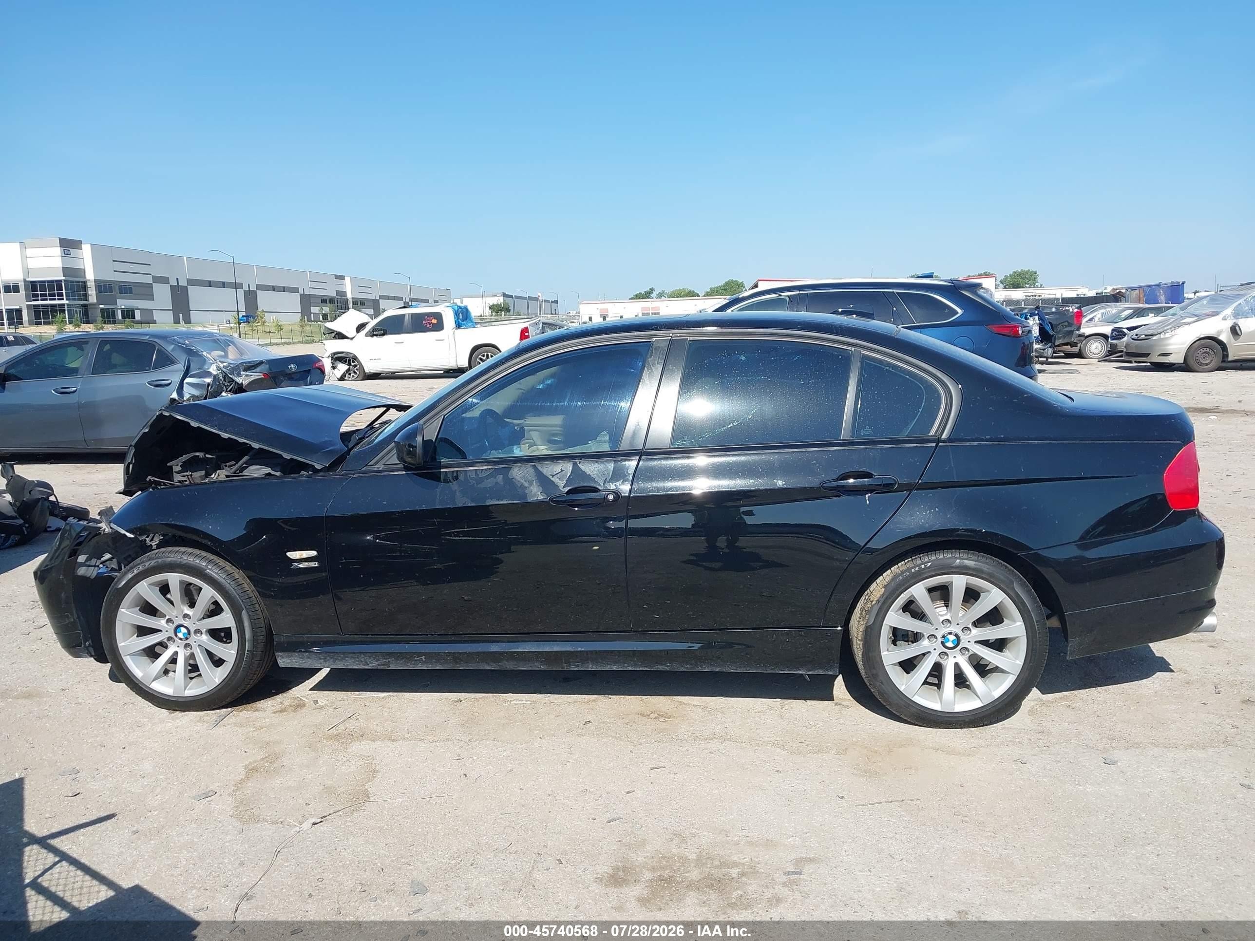 2011 Bmw 328i Xdrive Black vin: WBAPK5C57BF124325