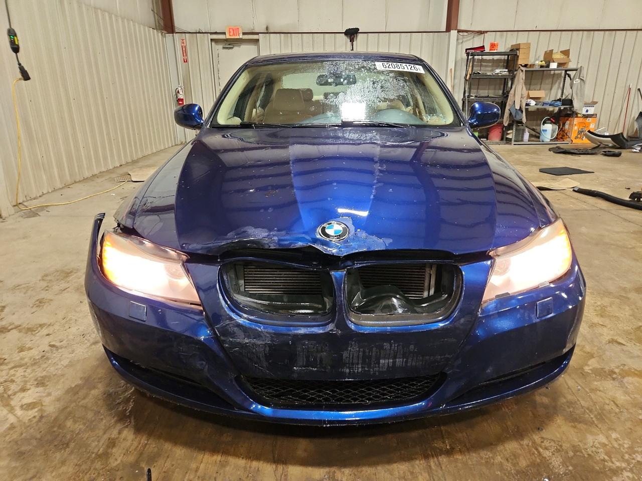 2011 Bmw 328 Xi Sulev Blue vin: WBAPK5C57BF124843