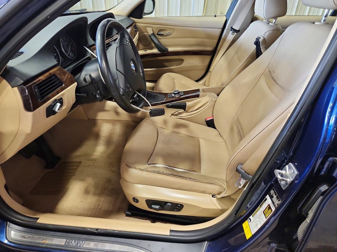2011 Bmw 328 Xi Sulev Blue vin: WBAPK5C57BF124843