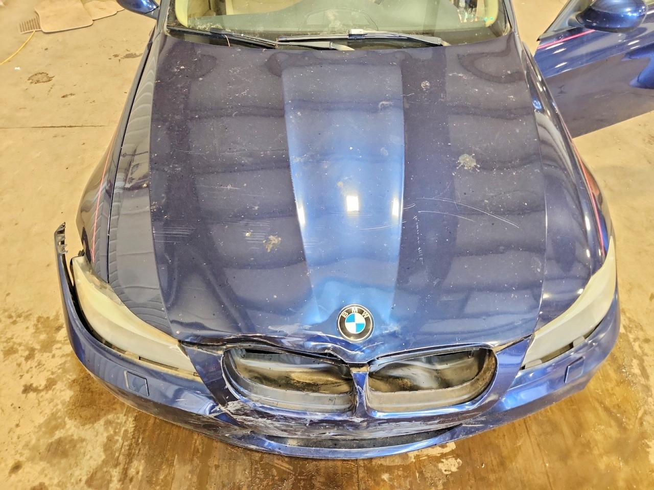 2011 Bmw 328 Xi Sulev Blue vin: WBAPK5C57BF124843