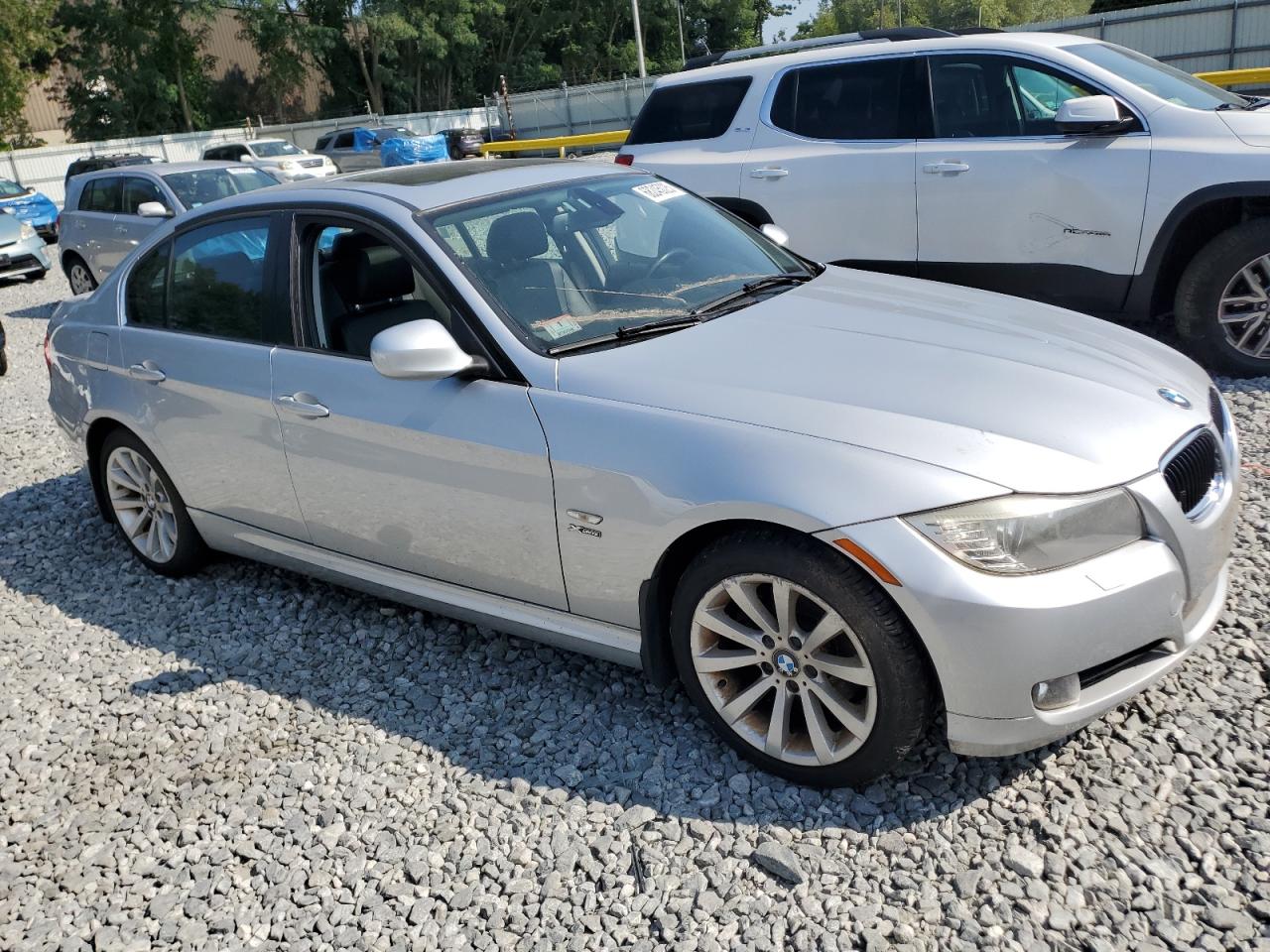2011 Bmw 328 Xi Sulev Silver vin: WBAPK5C57BF127127