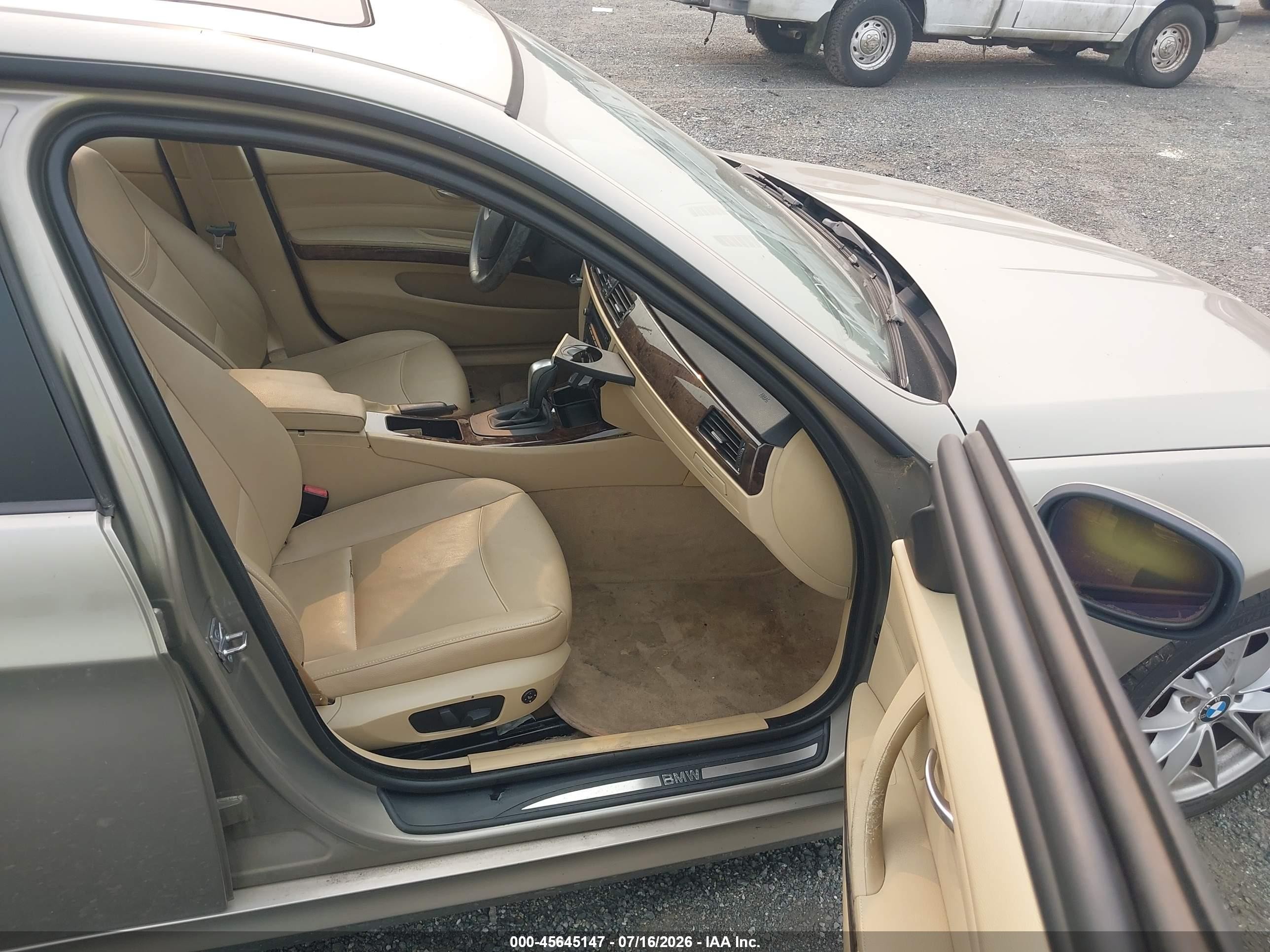 2010 Bmw 328i Xdrive Золотой vin: WBAPK5C58AA646893