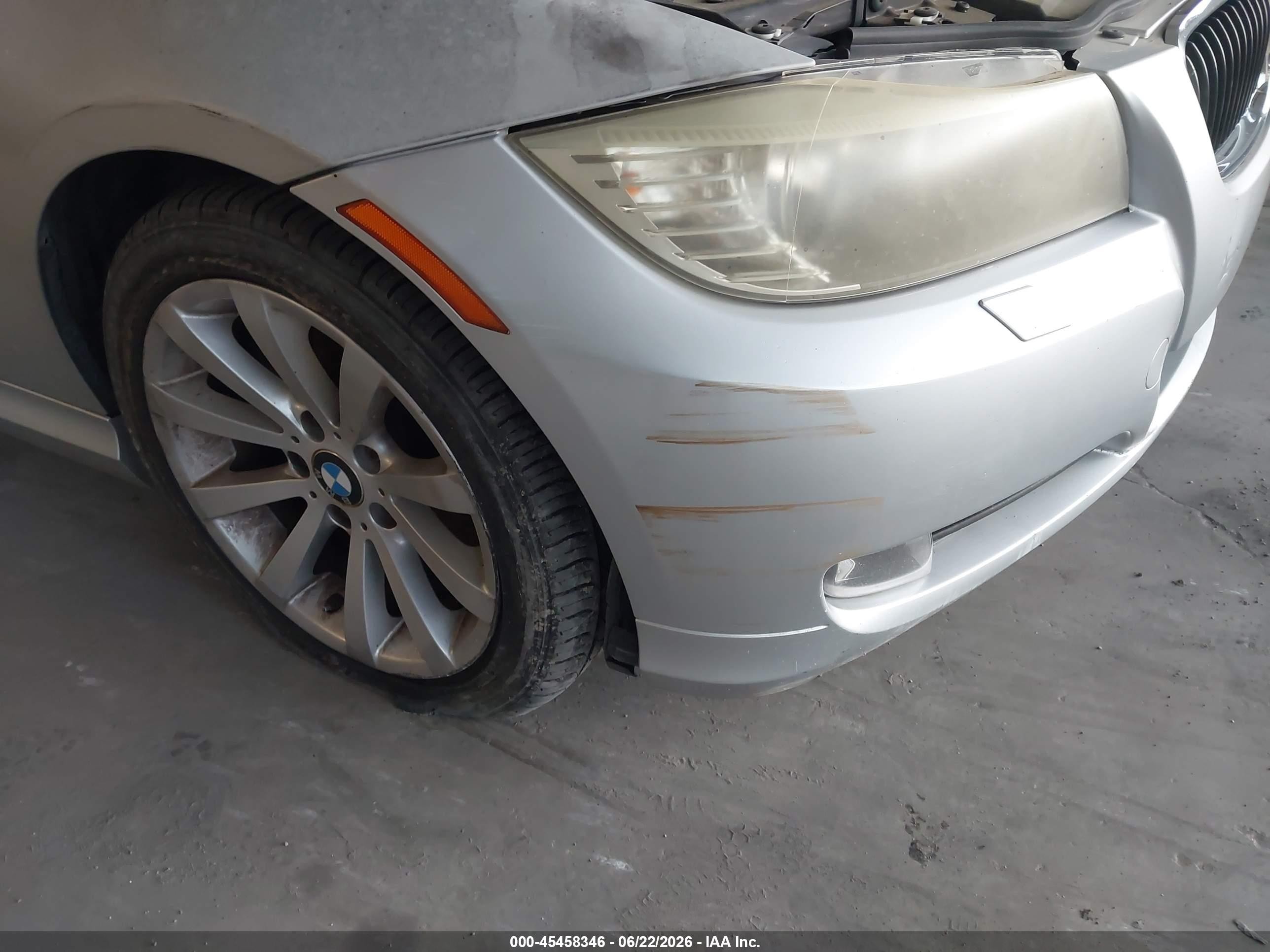 2011 Bmw 328i Xdrive Silver vin: WBAPK5C58BF125645