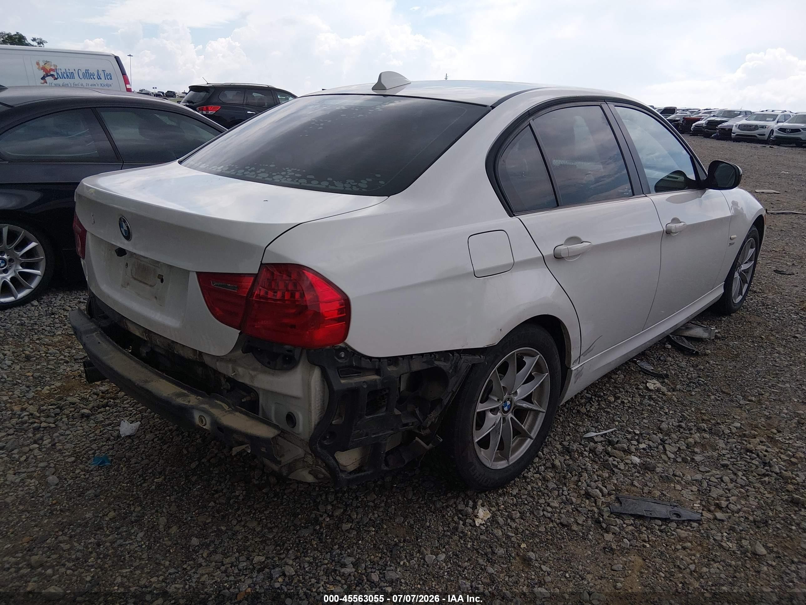 2010 Bmw 328i Xdrive White vin: WBAPK5C59AA648085
