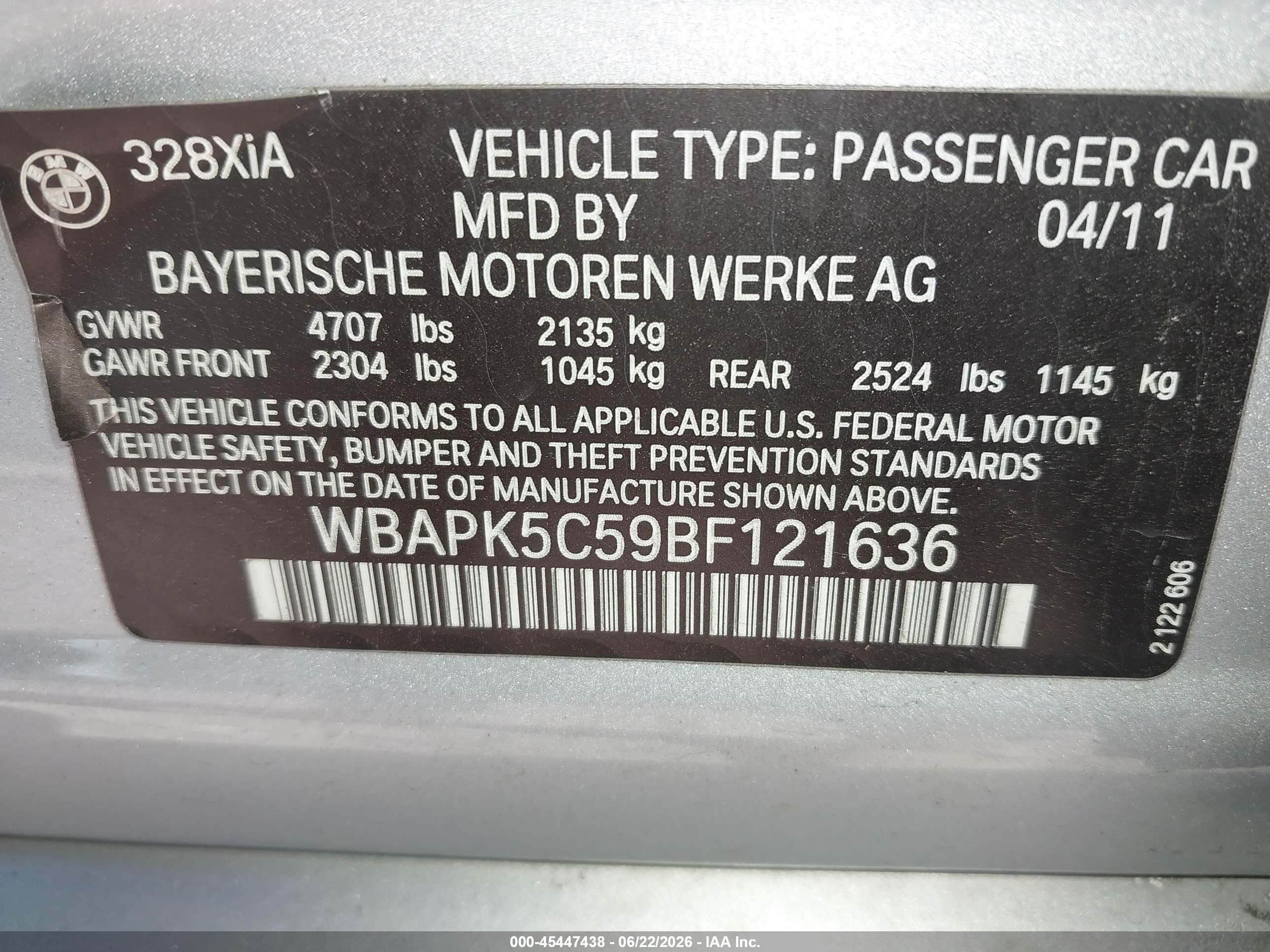 2011 Bmw 328i Xdrive Silver vin: WBAPK5C59BF121636